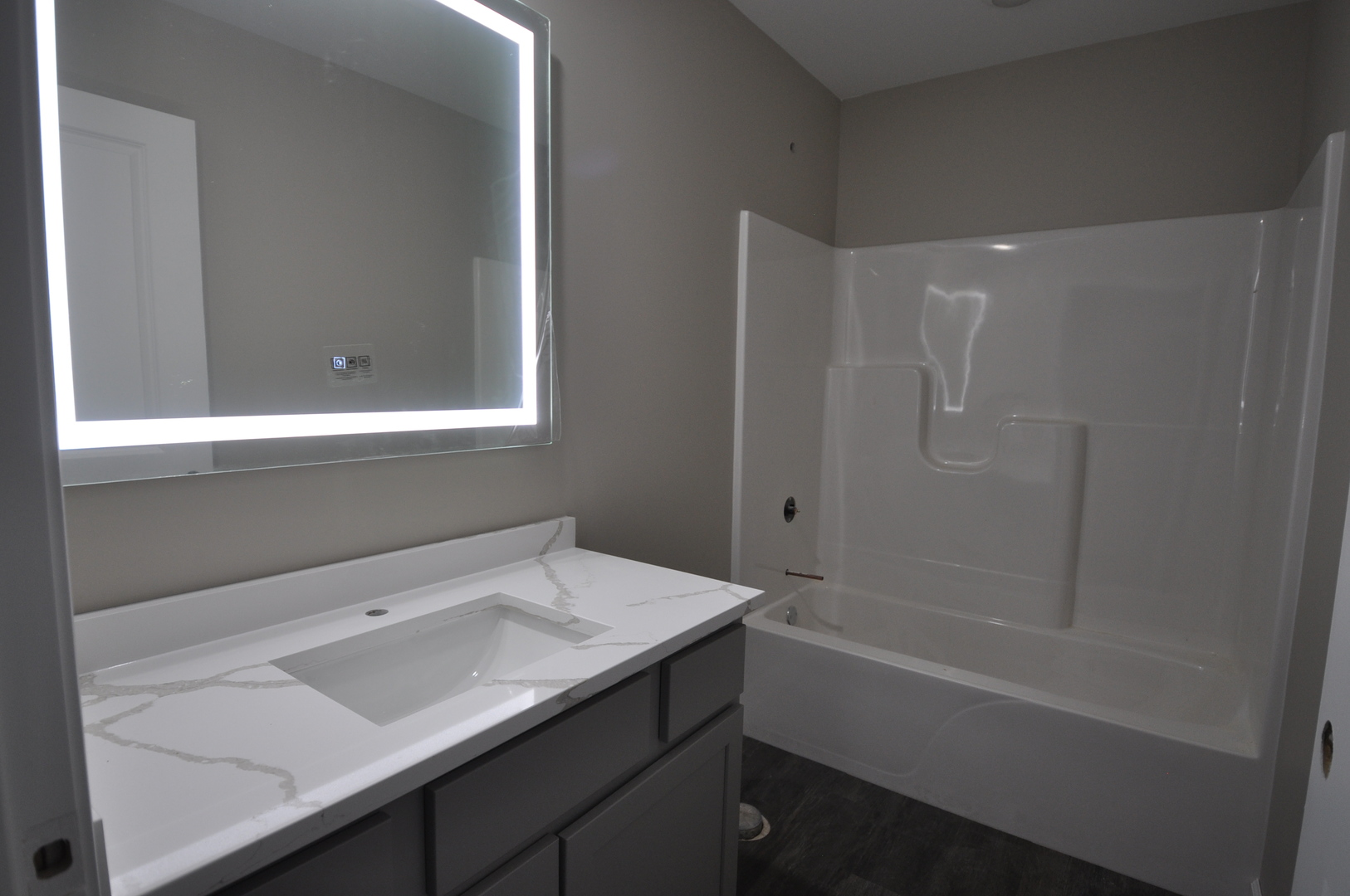 316 Buena Terrace, Antioch, IL 60002