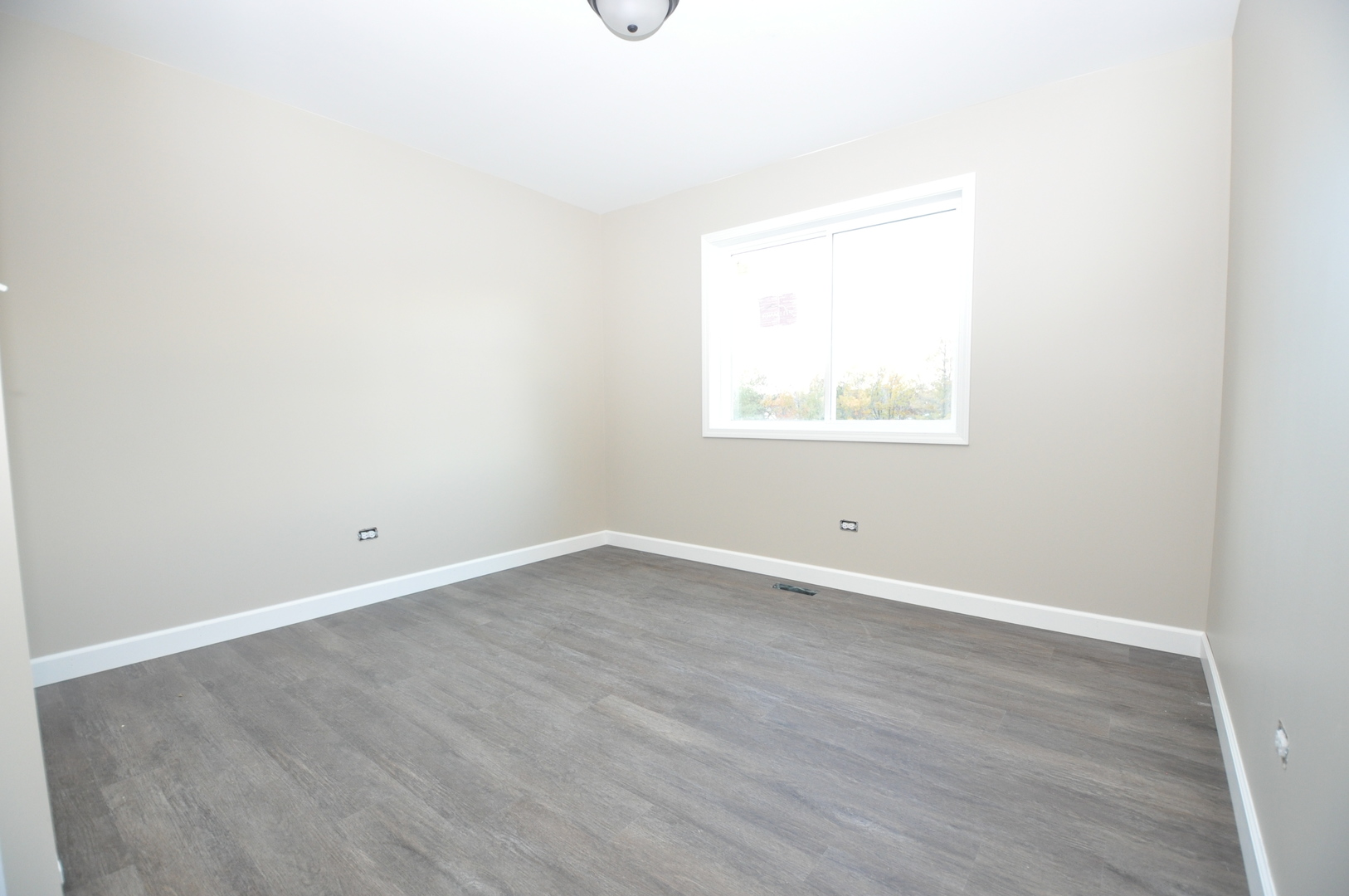 316 Buena Terrace, Antioch, IL 60002