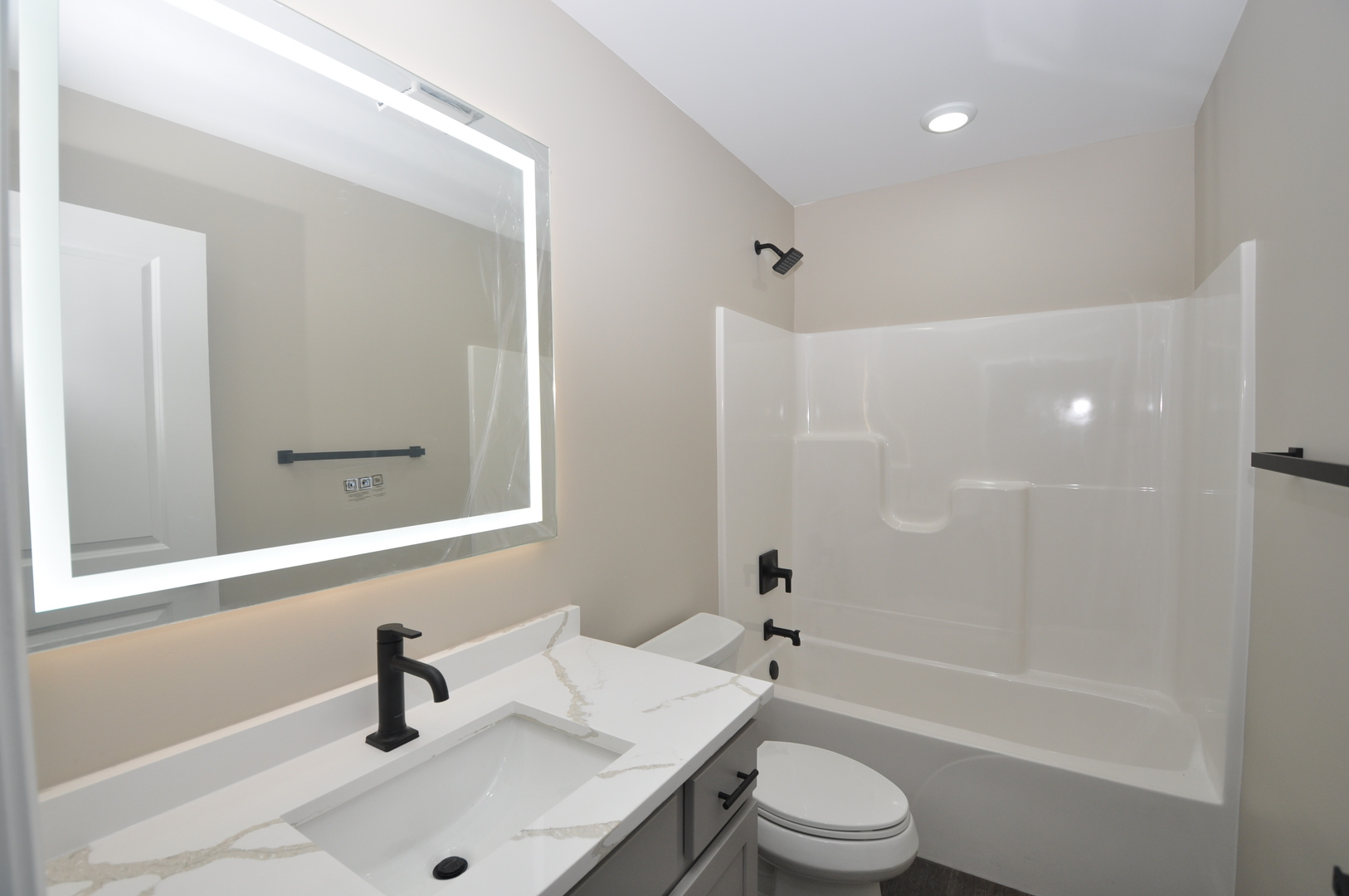 316 Buena Terrace, Antioch, IL 60002