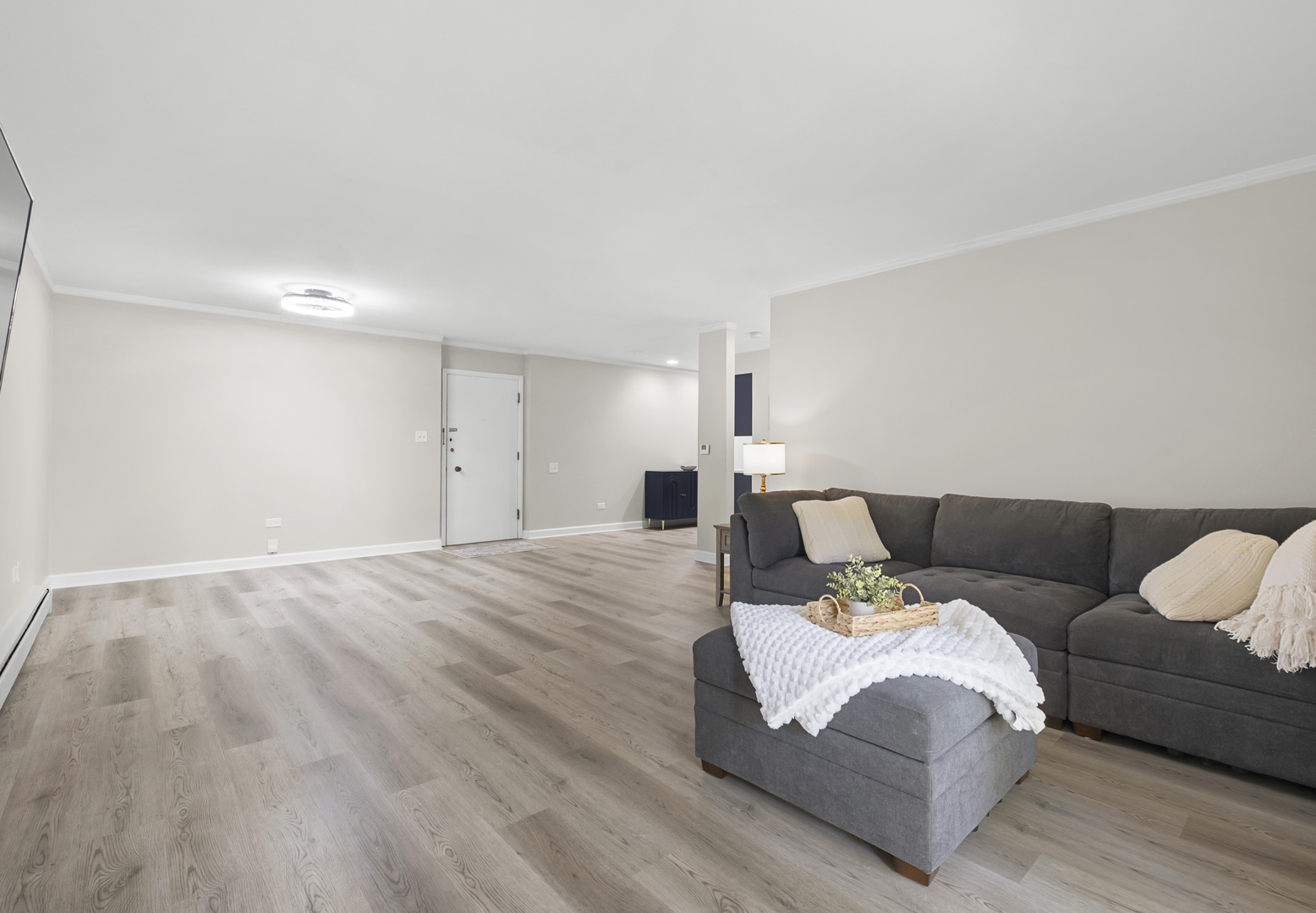 4043 Saratoga Avenue #D221, Downers Grove, IL 60515