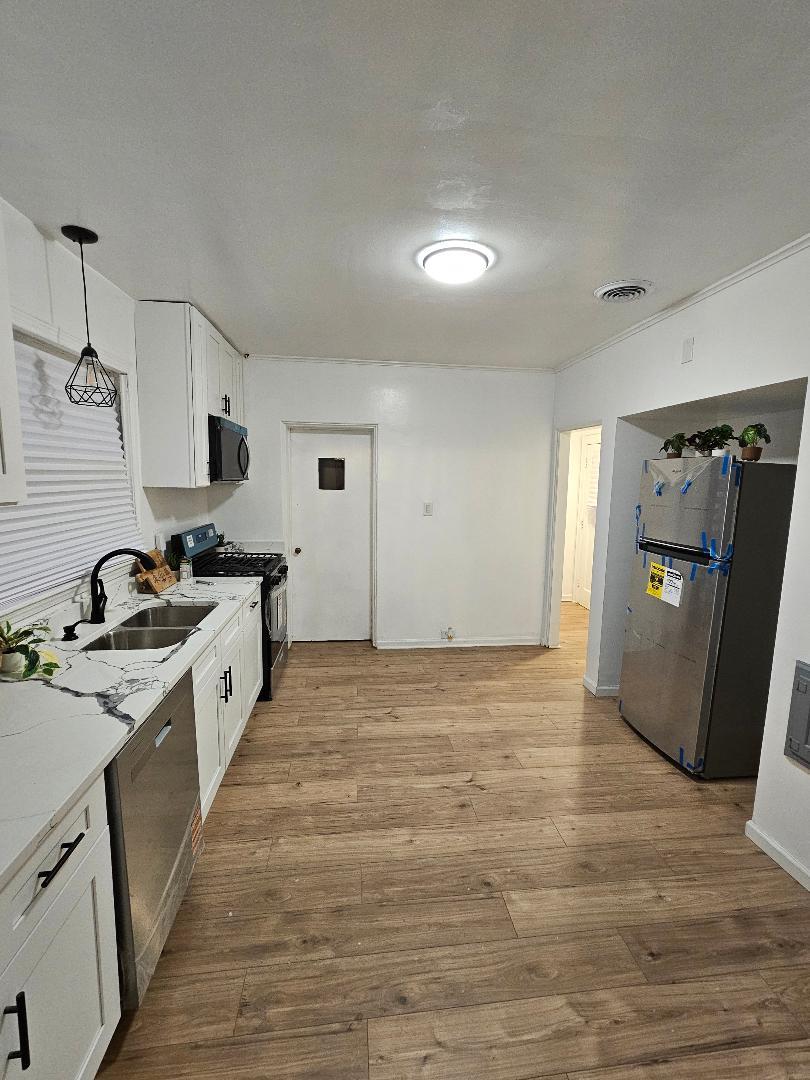 306 Bohland Avenue, Bellwood, IL 60104