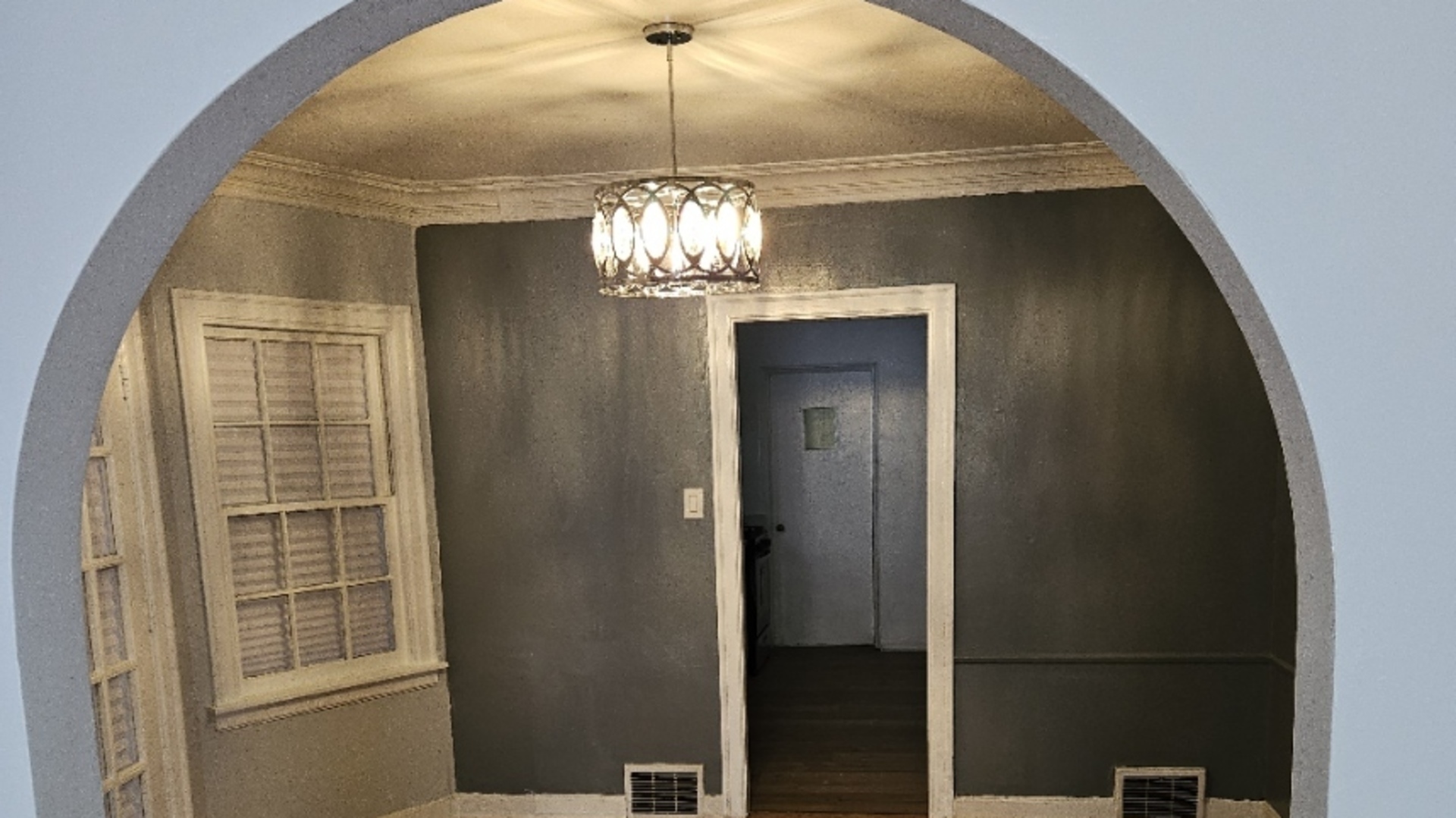 306 Bohland Avenue, Bellwood, IL 60104