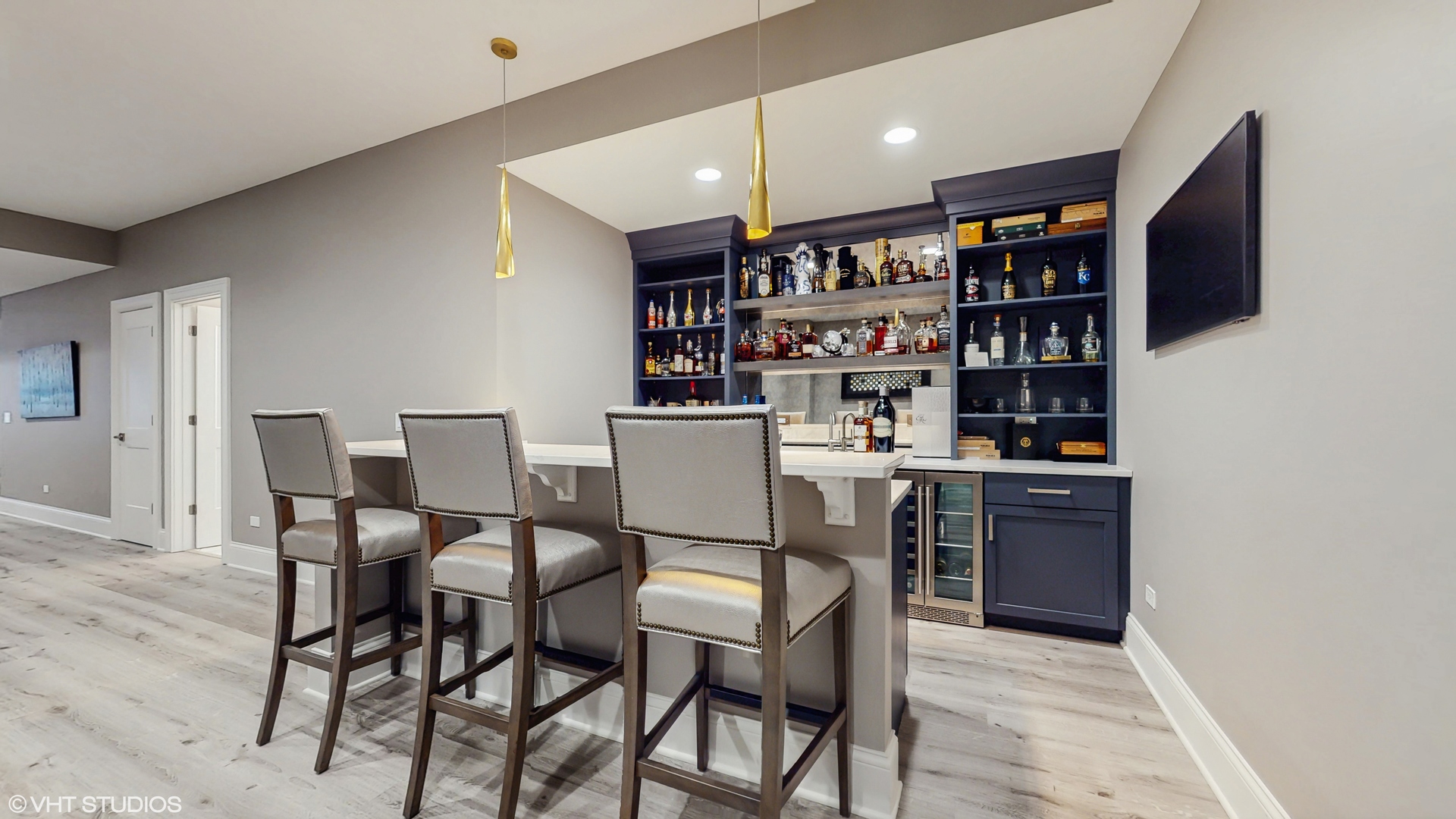 305 Briarwood Lane, Lincolnshire, IL 60069