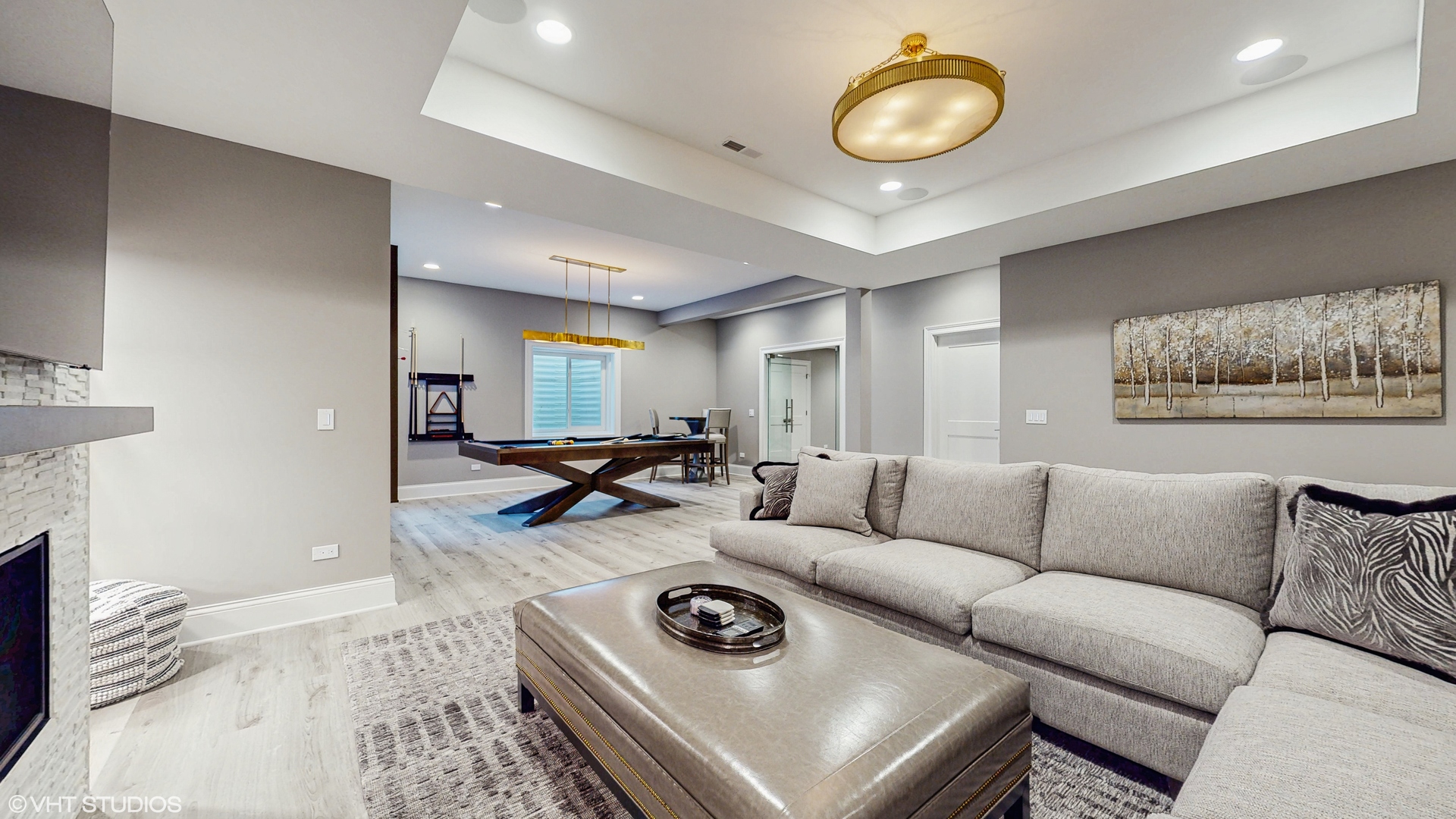 305 Briarwood Lane, Lincolnshire, IL 60069