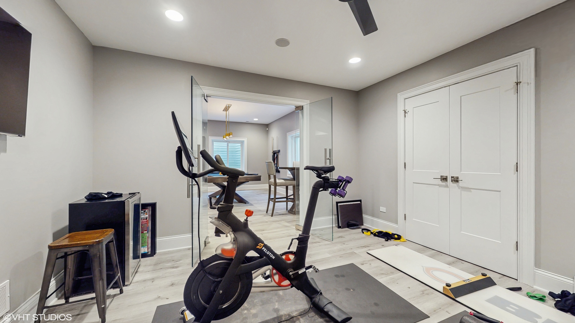 305 Briarwood Lane, Lincolnshire, IL 60069