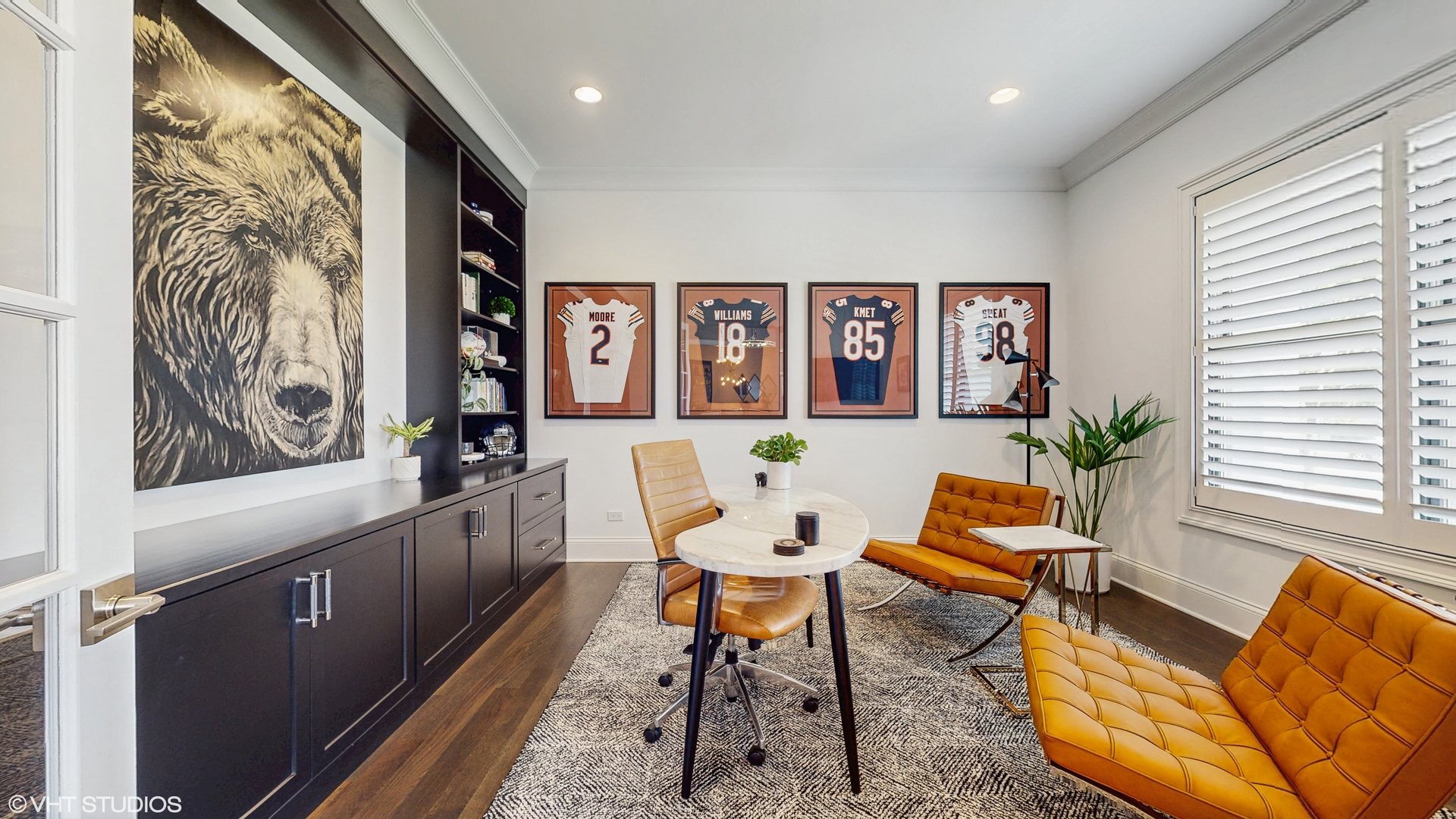 305 Briarwood Lane, Lincolnshire, IL 60069