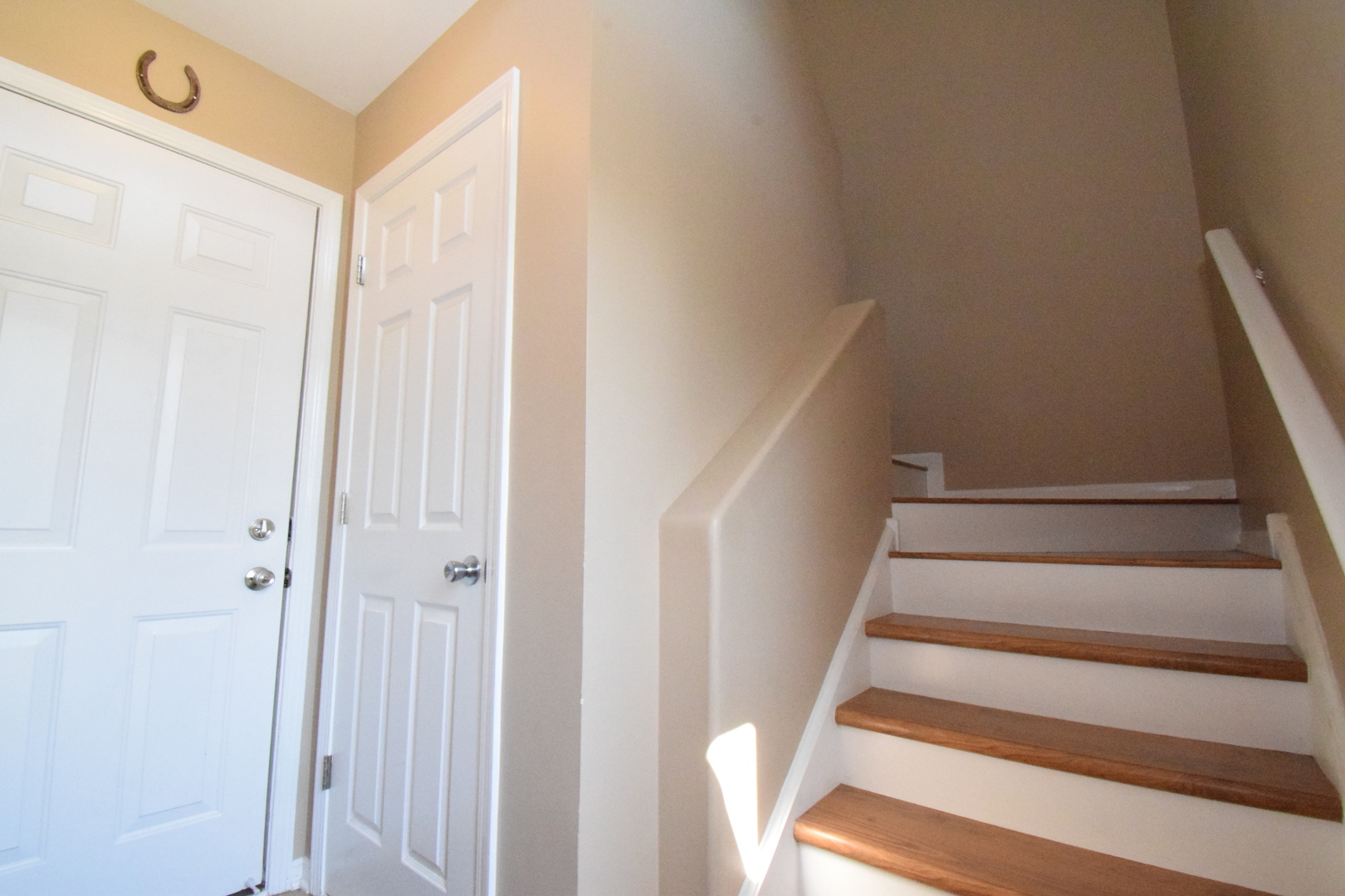 418 E Thornhill Lane #418, Palatine, IL 60074