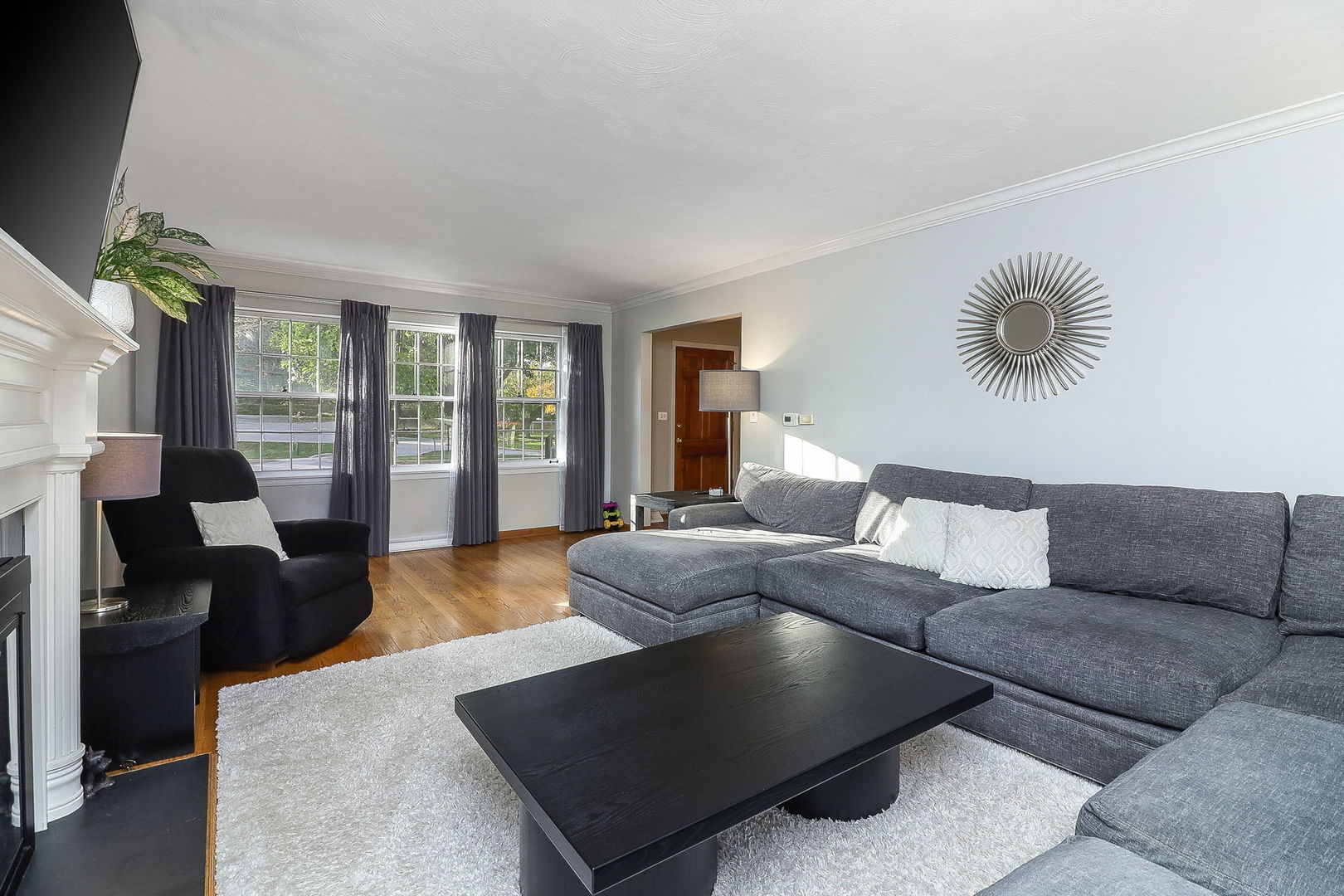 119 N Main Street, Glen Ellyn, IL 60137