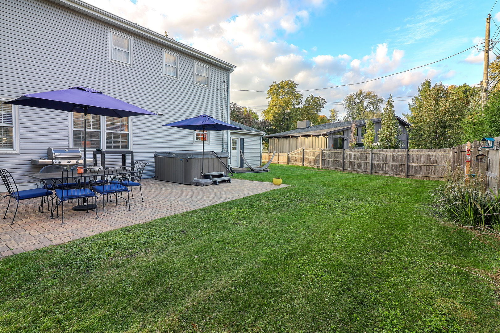 119 N Main Street, Glen Ellyn, IL 60137