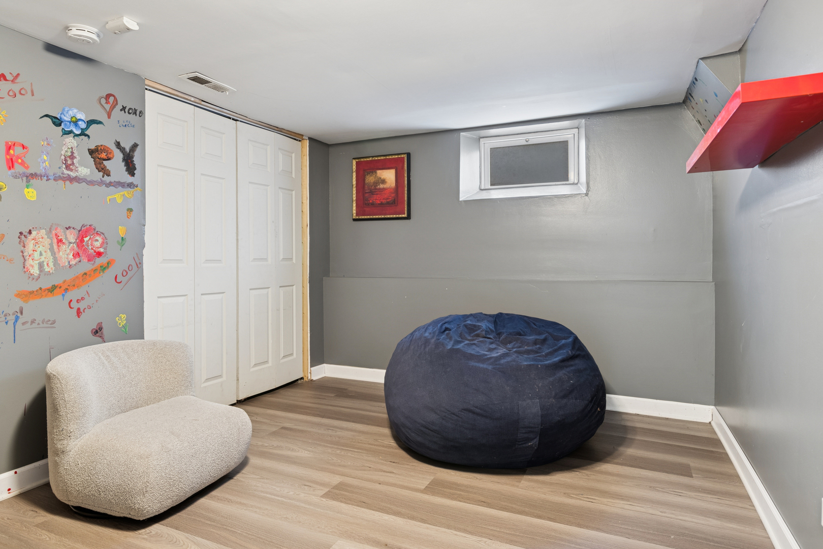 25W361 Doris Avenue, Carol Stream, IL 60188