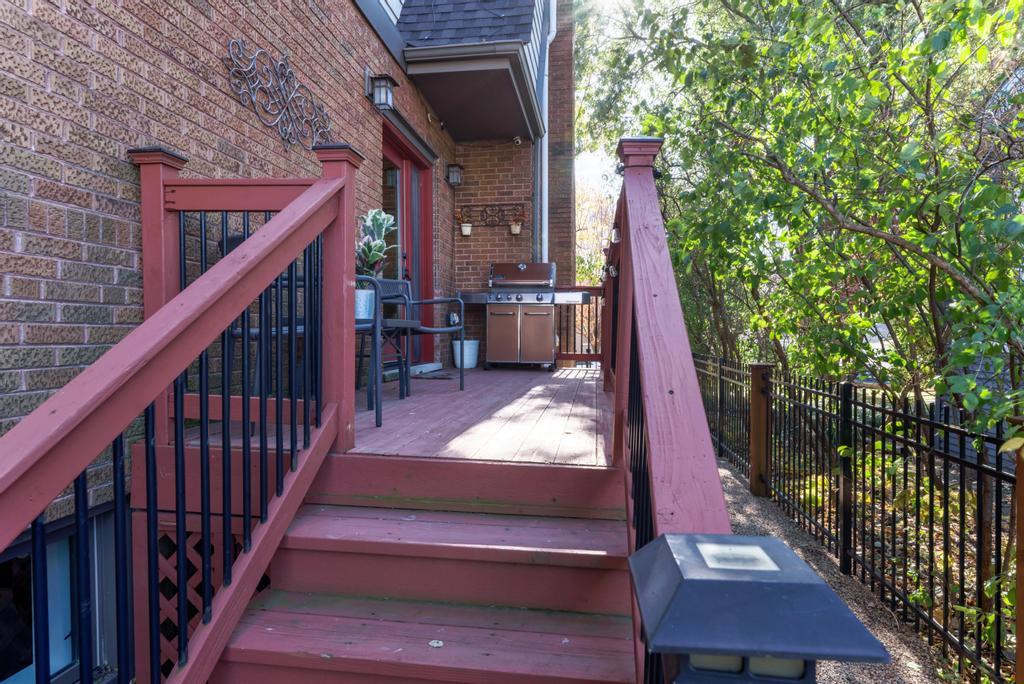 322 E Elm Street, Lombard, IL 60148