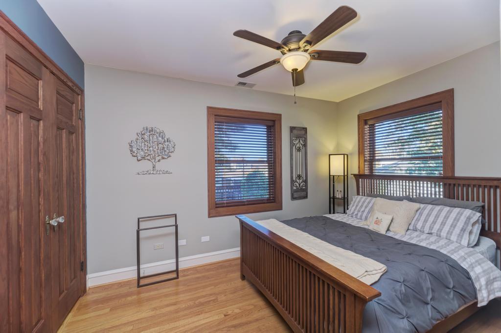 322 E Elm Street, Lombard, IL 60148