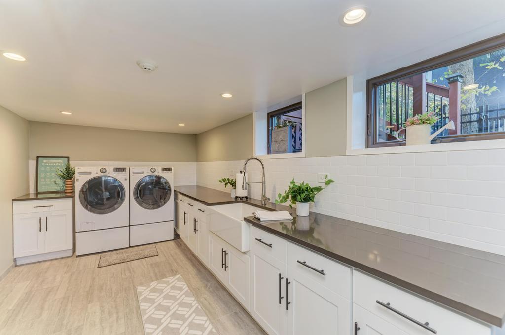 322 E Elm Street, Lombard, IL 60148