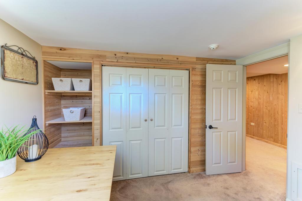 322 E Elm Street, Lombard, IL 60148