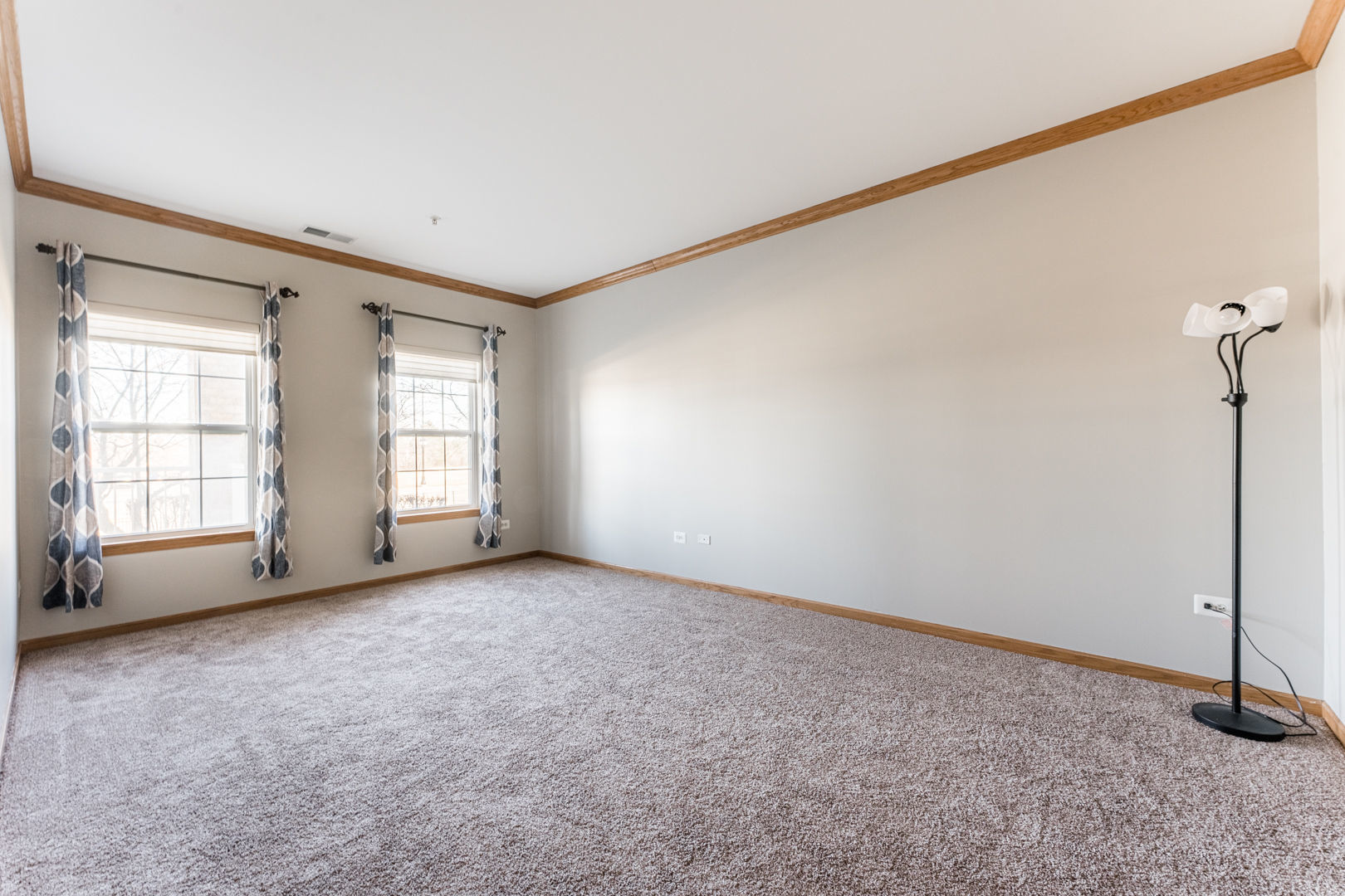 1251 W LAKE Street #103, Addison, IL 60101