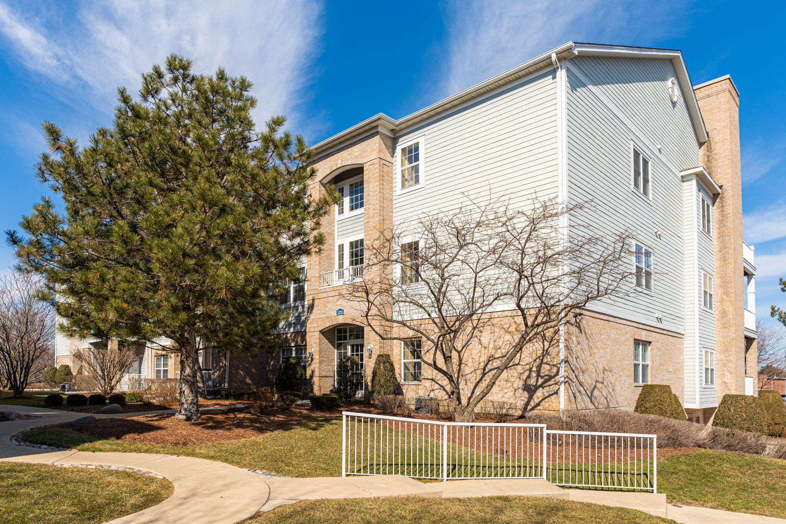 1251 W LAKE Street #103, Addison, IL 60101