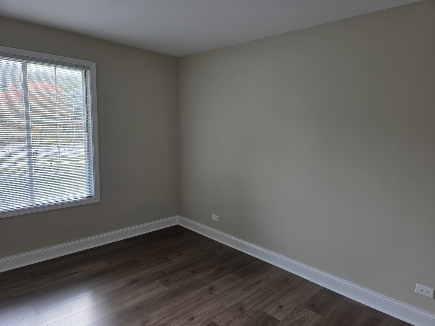 1545 Thornfield Lane #1, Roselle, IL 60172