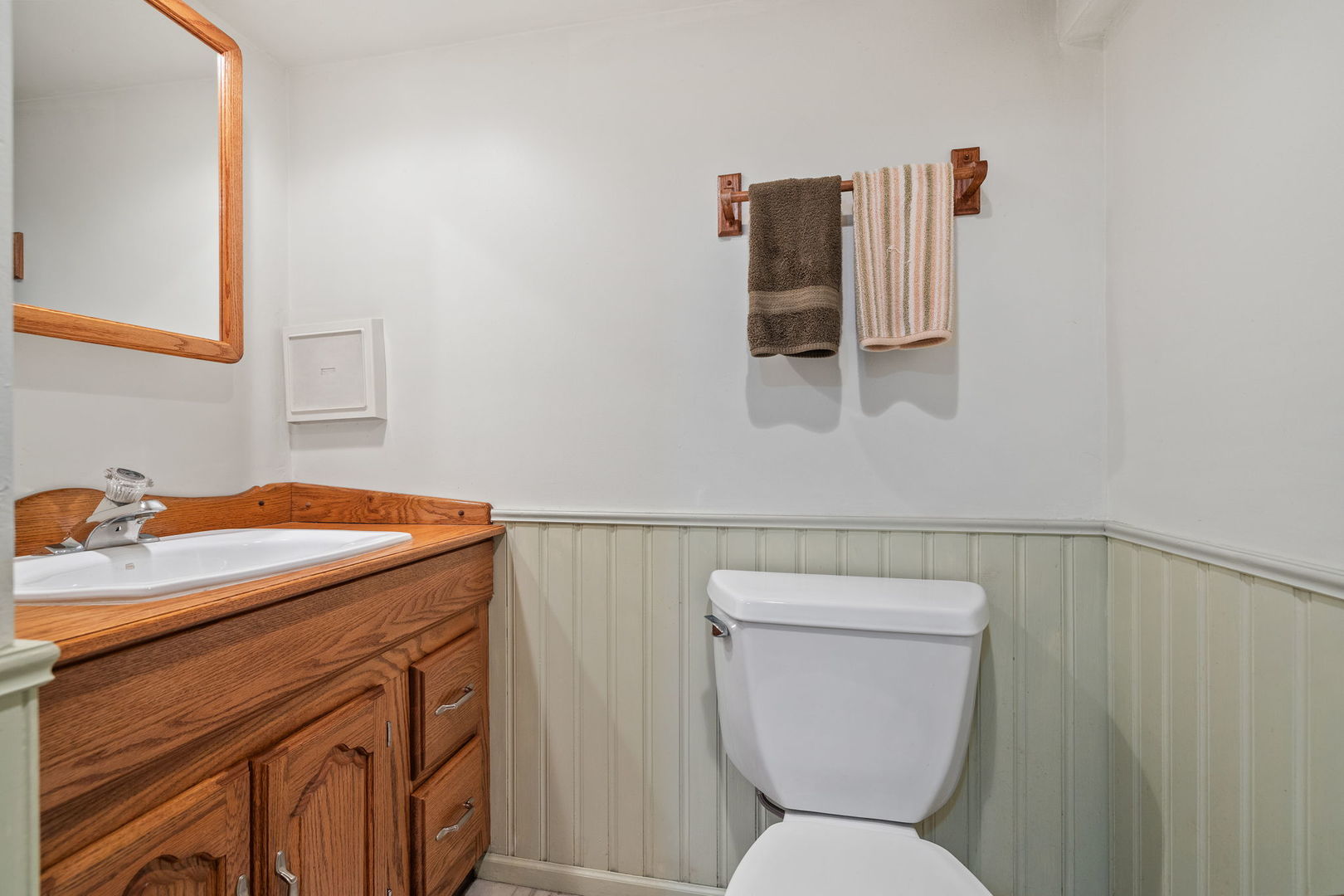 210 N Grant Street, Westmont, IL 60559