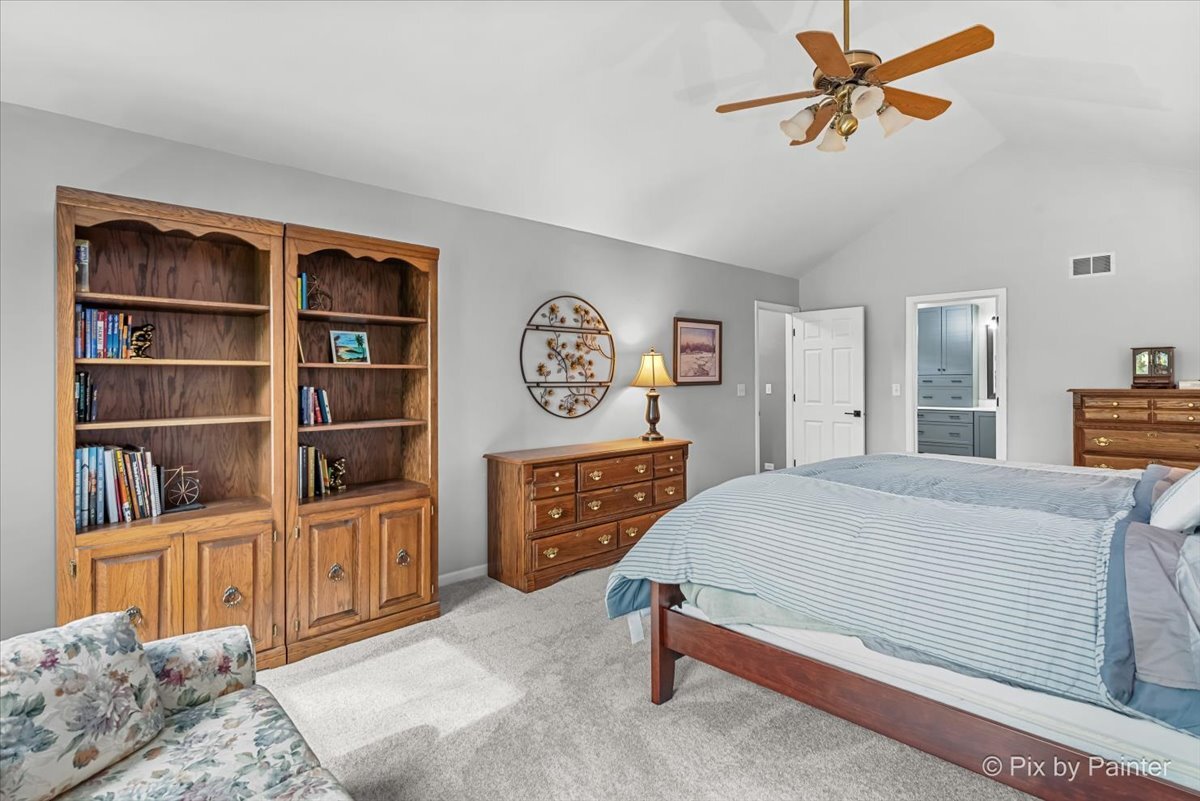 1820 Crofton Drive, Algonquin, IL 60102