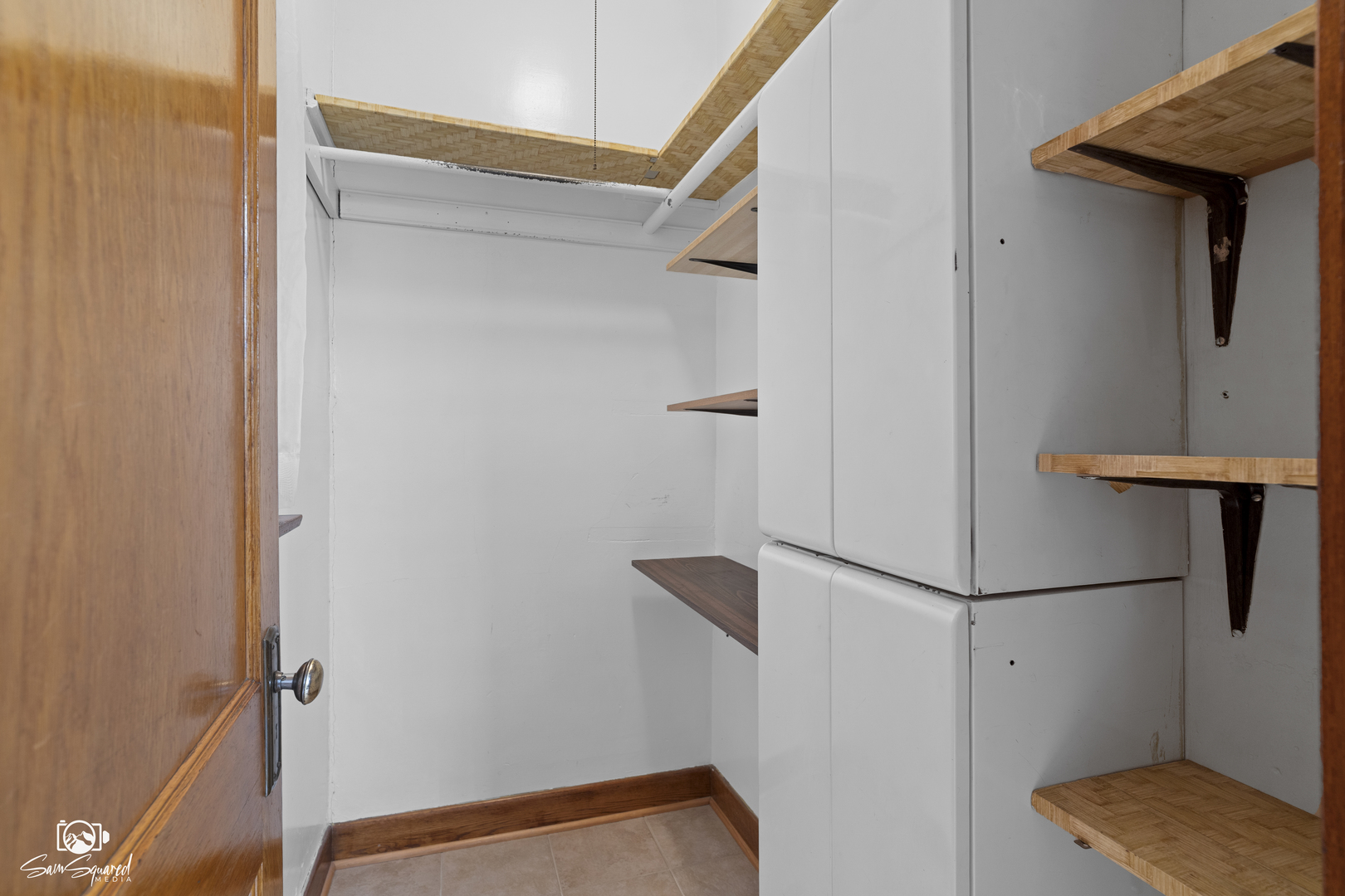 2240 Wesley Avenue, Berwyn, IL 60402