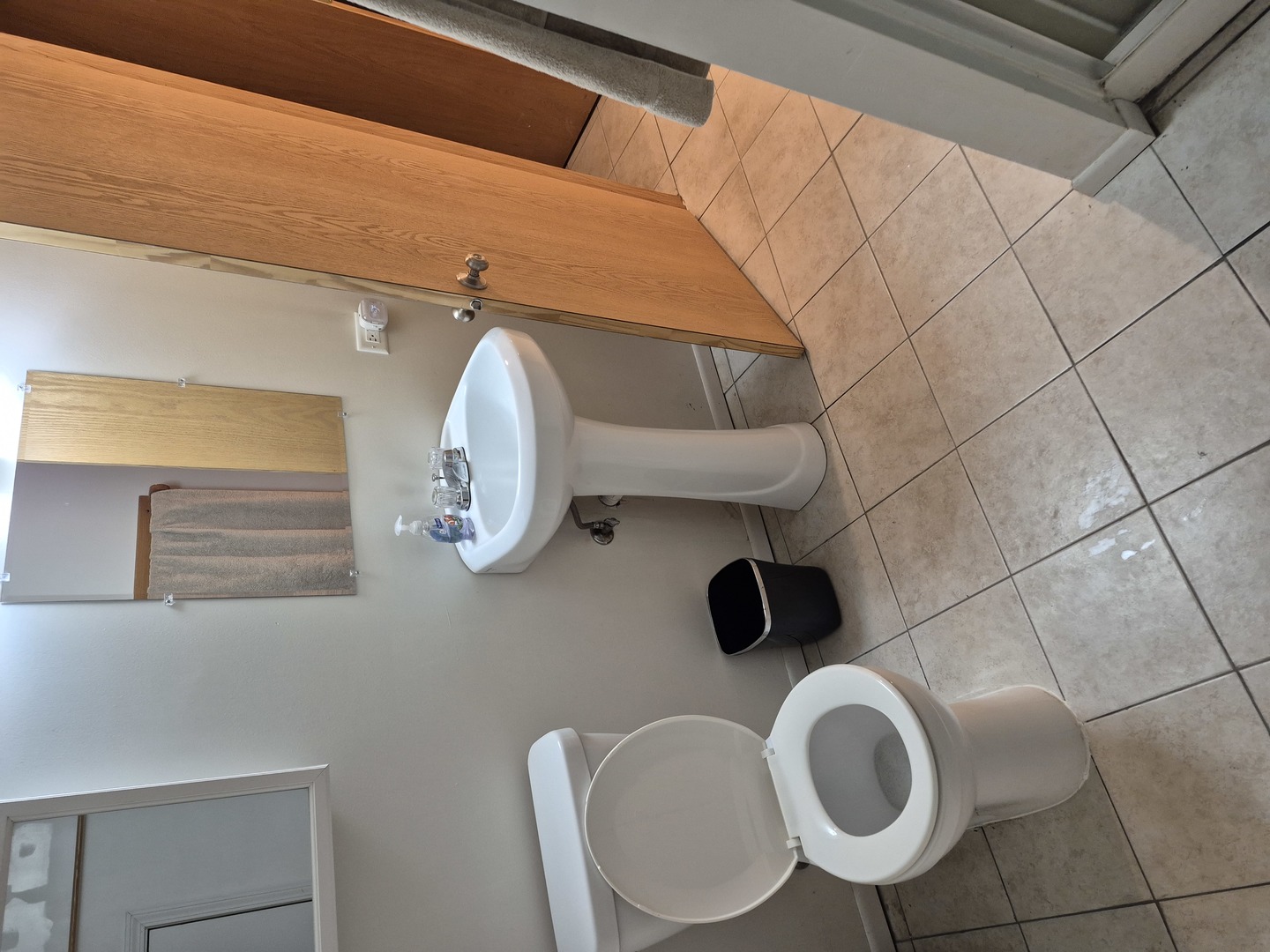 1224 N Irving Avenue, Berkeley, IL 60163