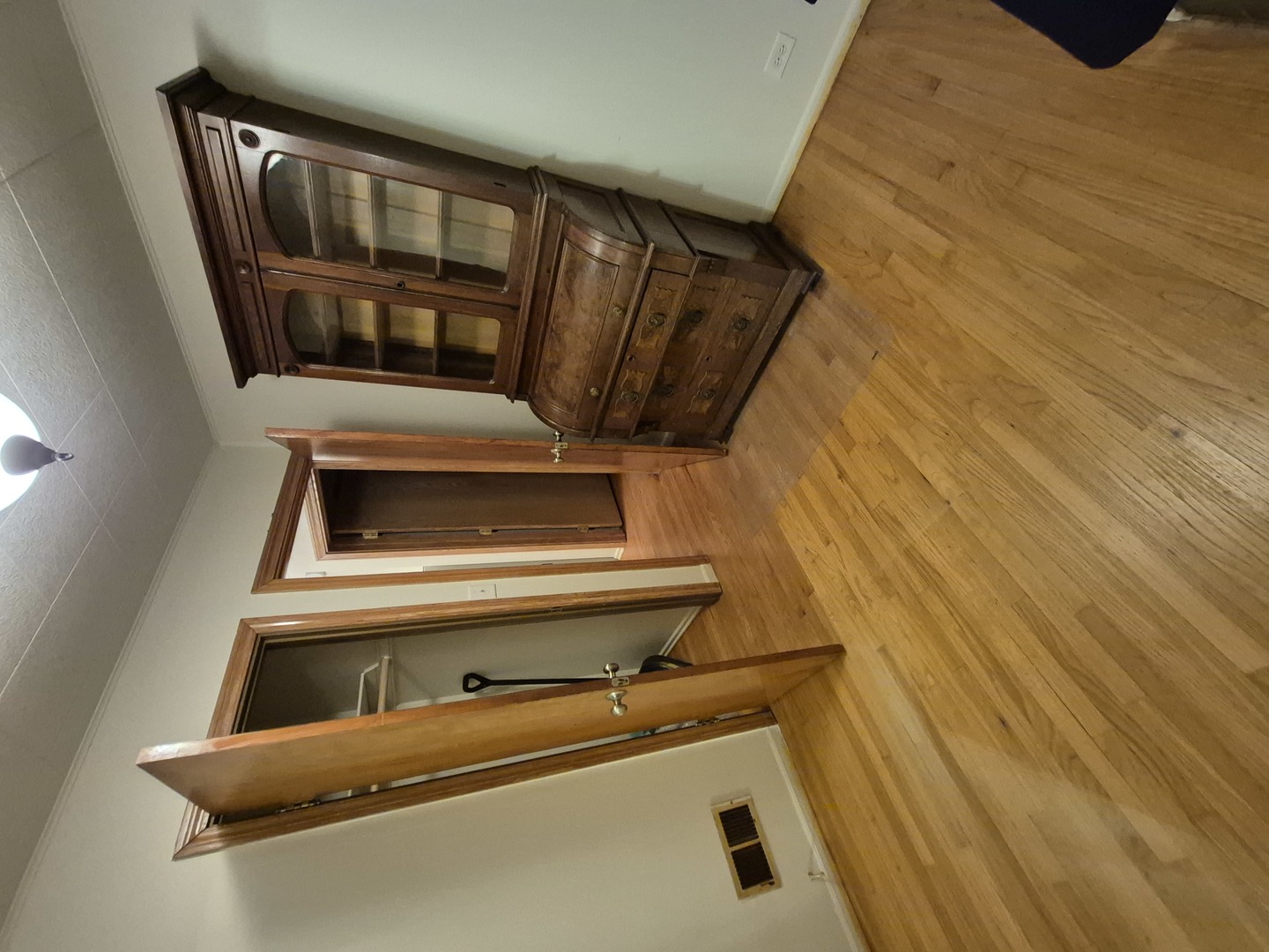 1224 N Irving Avenue, Berkeley, IL 60163