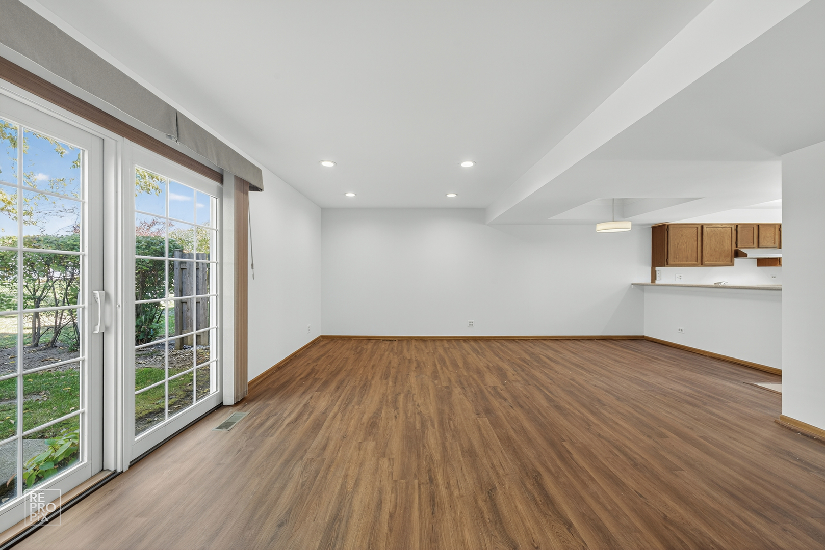 1884 Hastings Avenue, Downers Grove, IL 60516