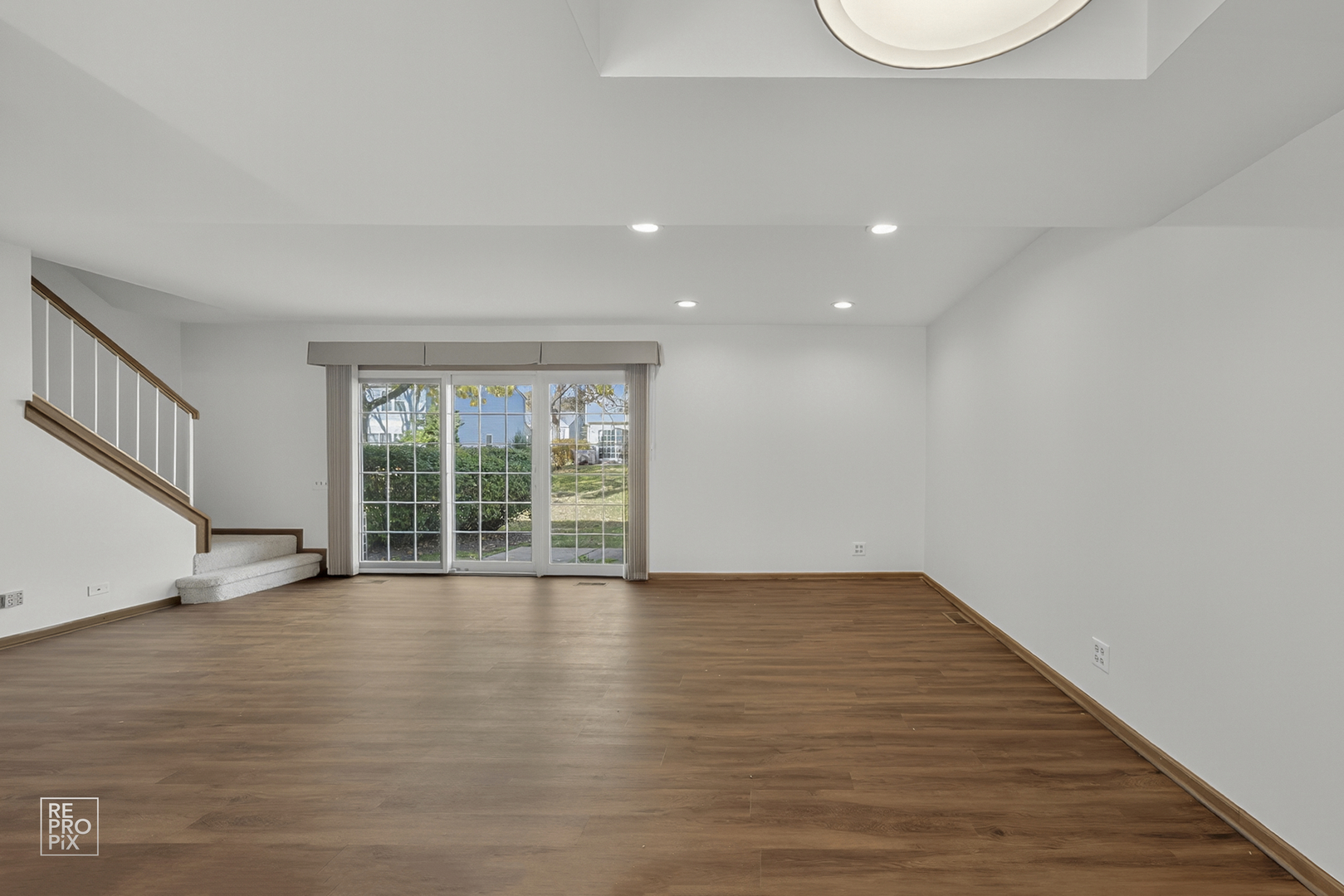 1884 Hastings Avenue, Downers Grove, IL 60516