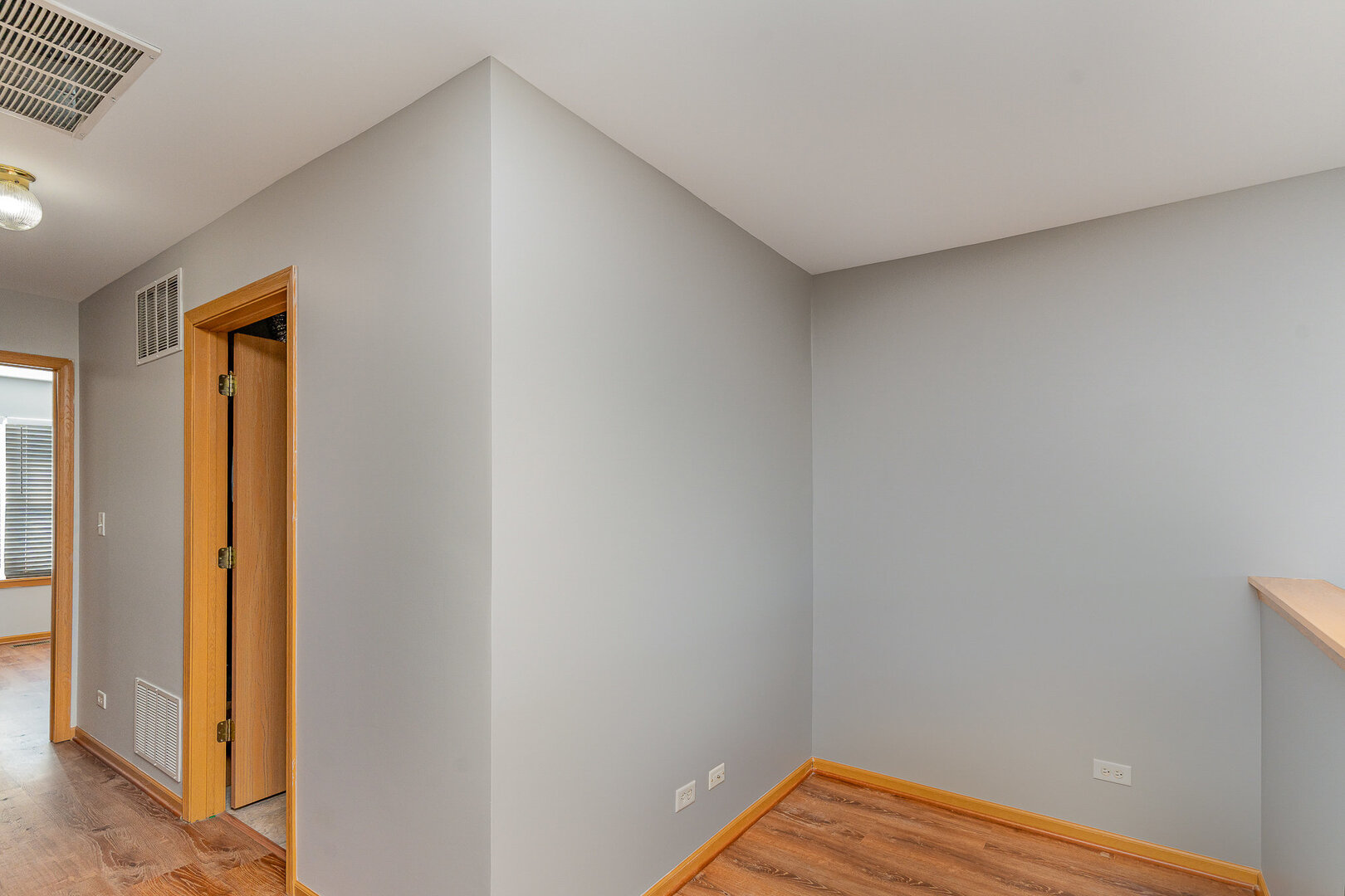 2255 Georgetown Circle, Aurora, IL 60503