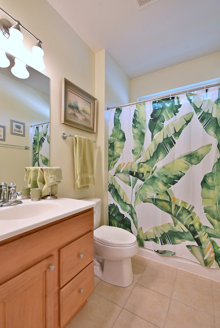 2832 Beacon Point Circle, Elgin, IL 60124