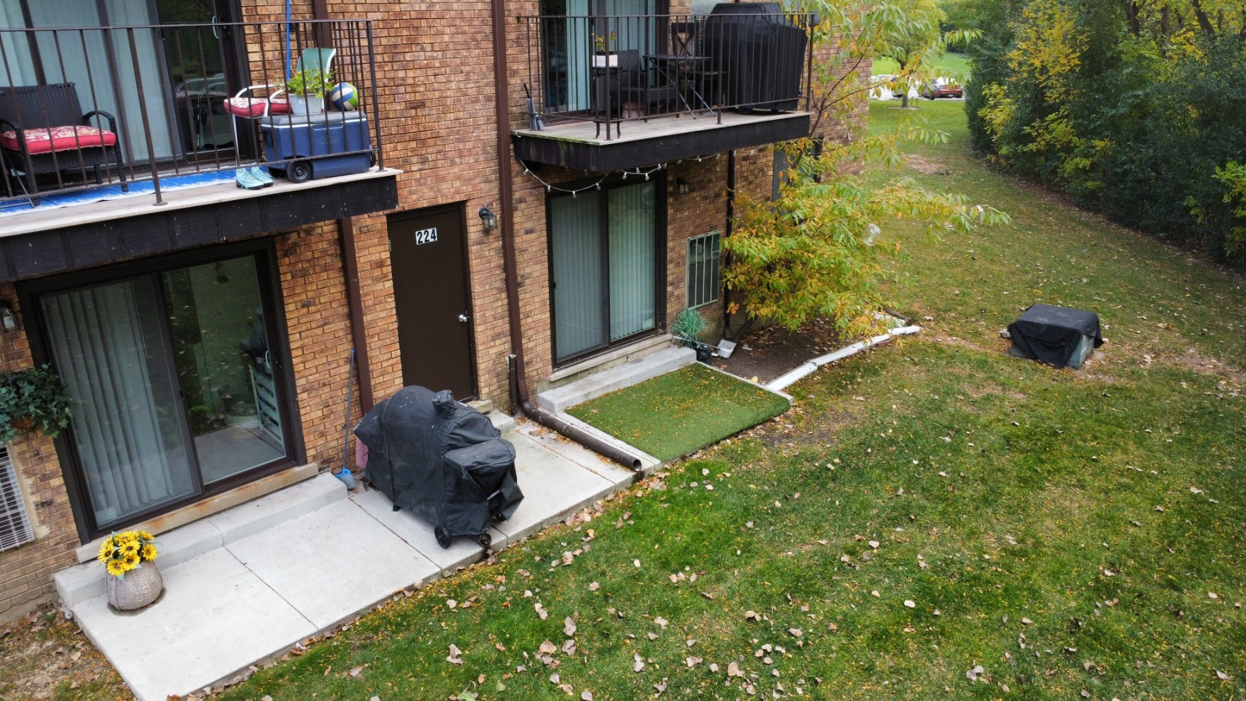 224, 228 E Rimini Court, Palatine, IL 60067