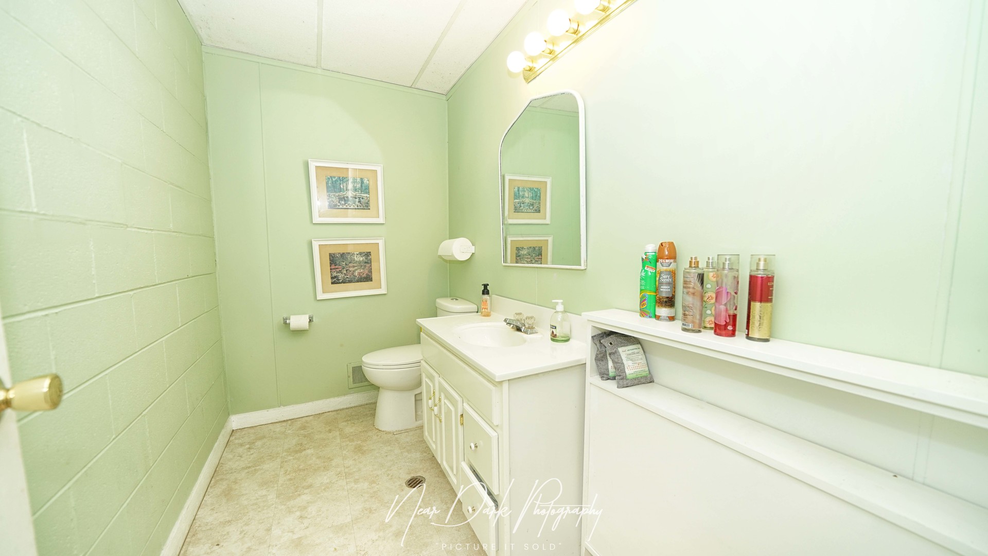 34966 N Forest Avenue, Ingleside, IL 60041