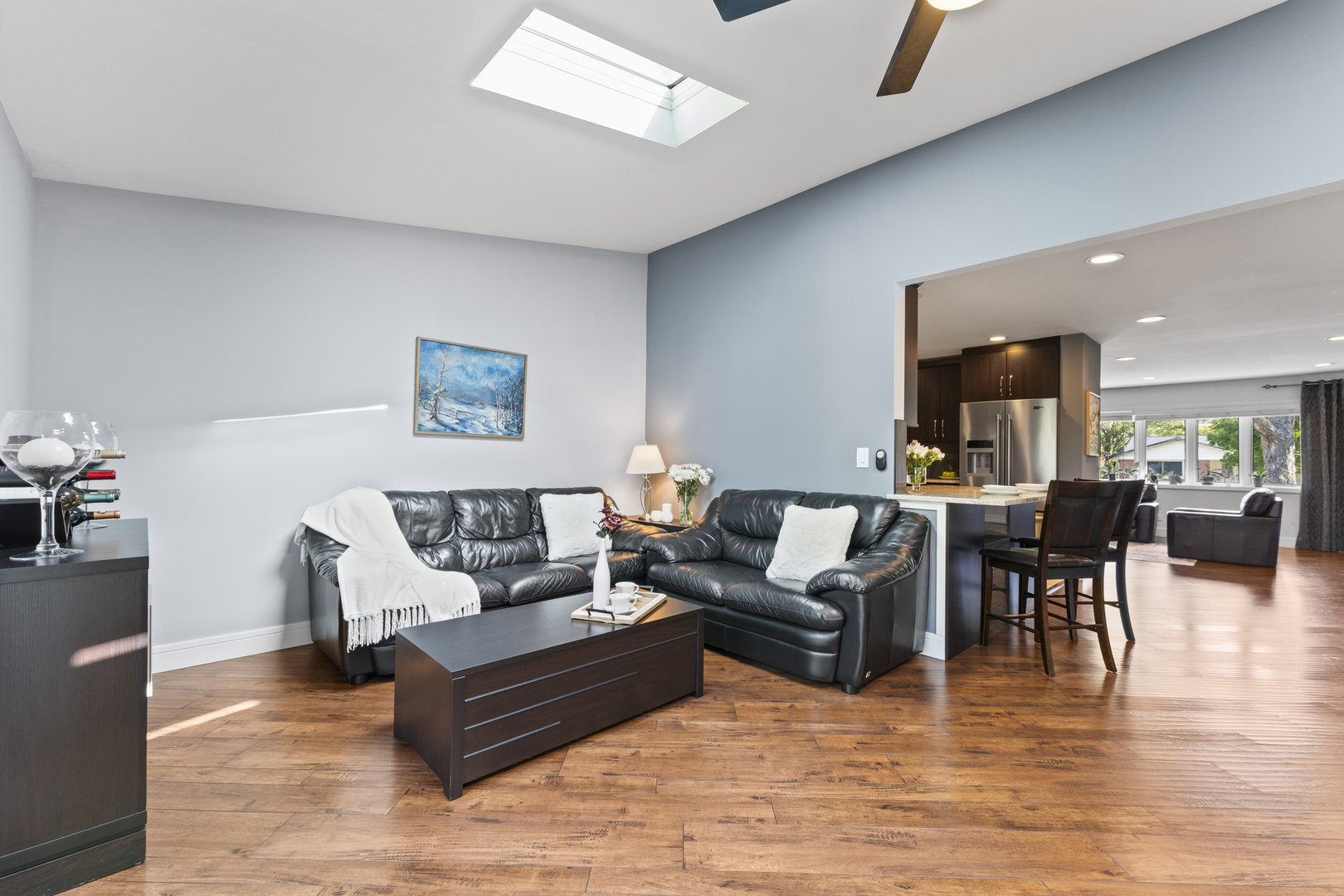 926 Wilshire Avenue, Elk Grove Village, IL 60007