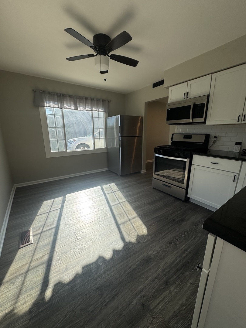 3614 Wheelwood Court, Hazel Crest, IL 60429