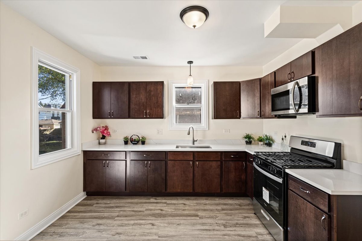 8403 S Sangamon Street, Chicago, IL 60620