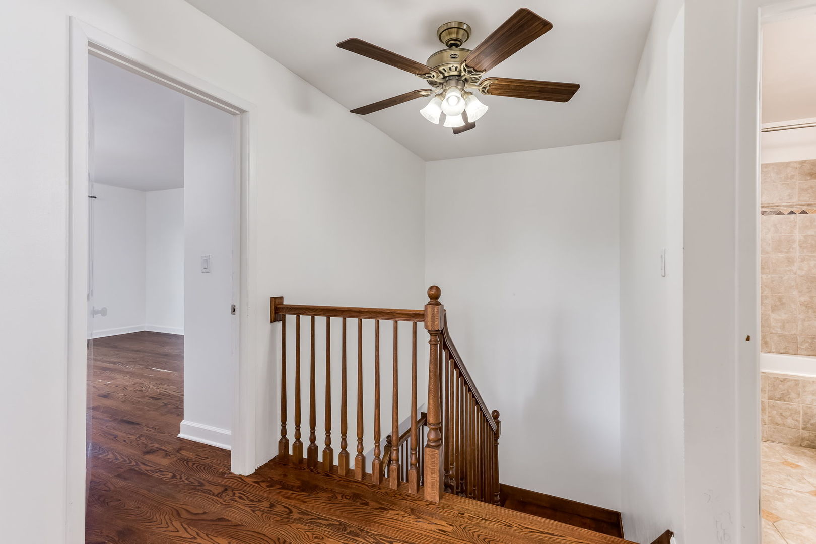 14 FERNWOOD Drive #B, Bolingbrook, IL 60440