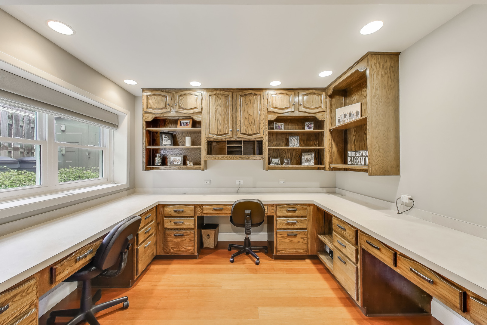 280 Cypress Lane, Libertyville, IL 60048