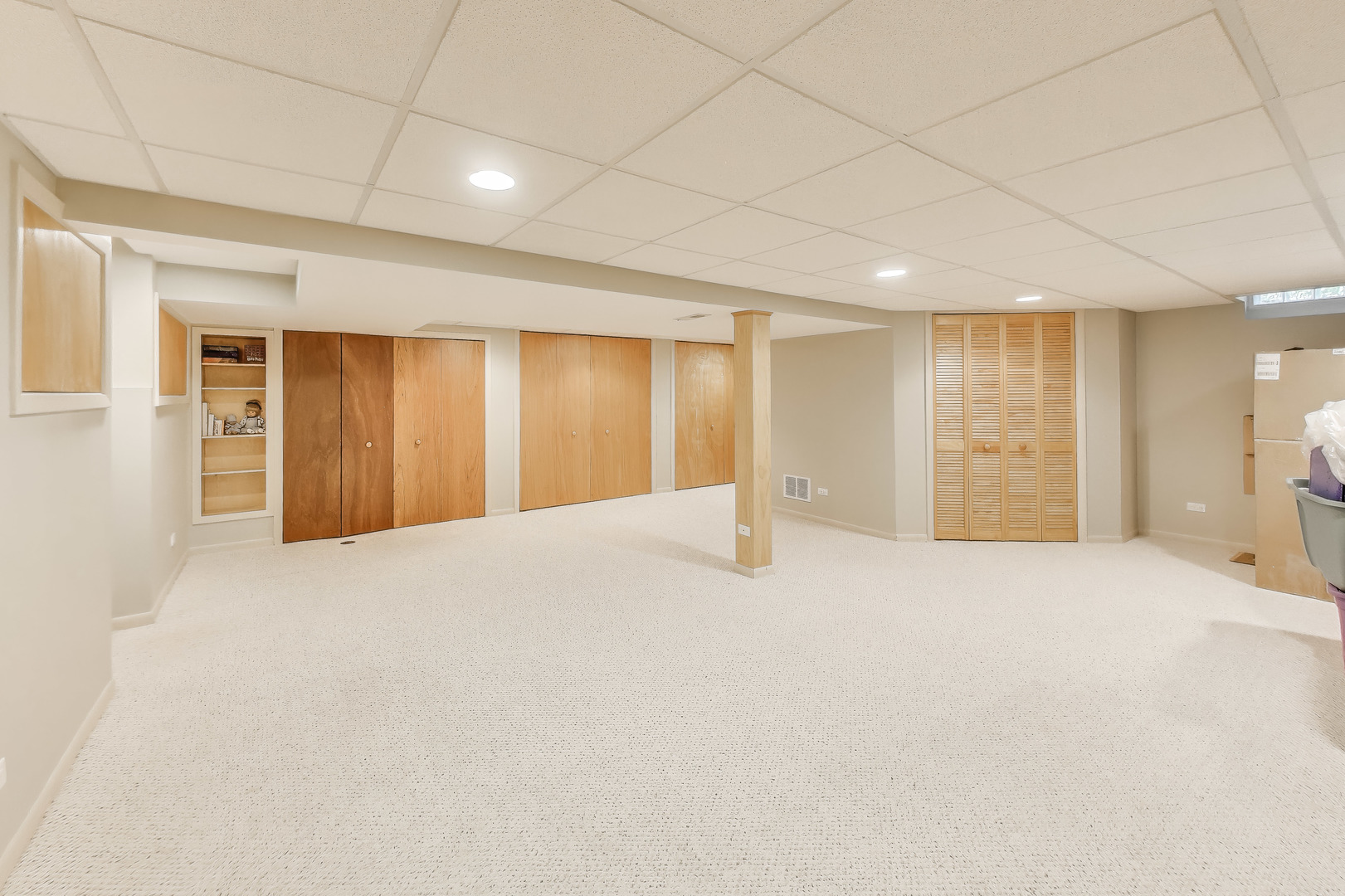 280 Cypress Lane, Libertyville, IL 60048