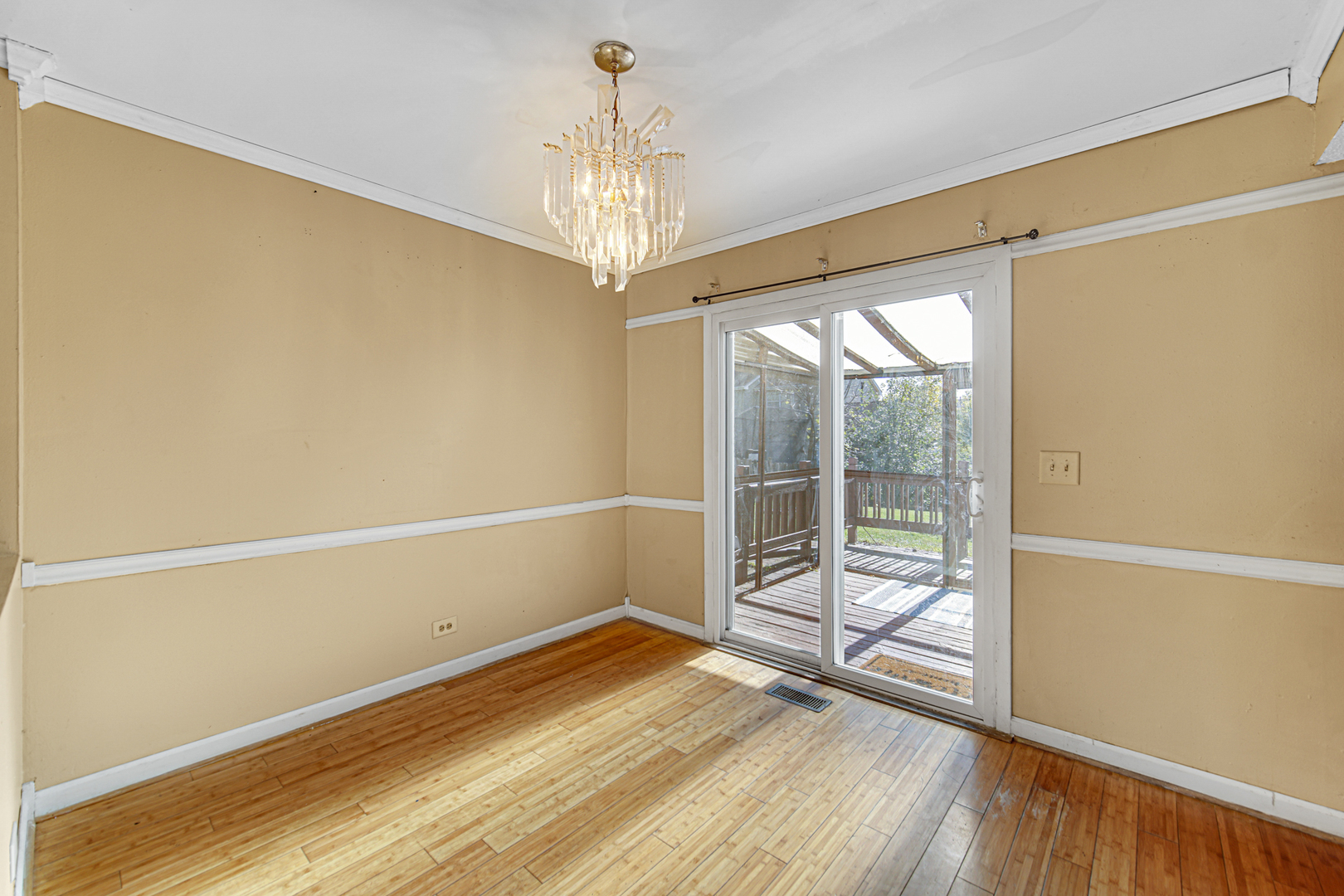 1791 McCormick Lane, Hanover Park, IL 60133