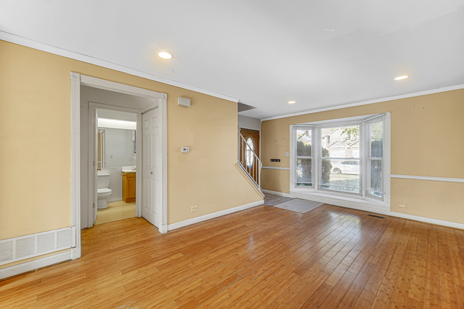 1791 McCormick Lane, Hanover Park, IL 60133