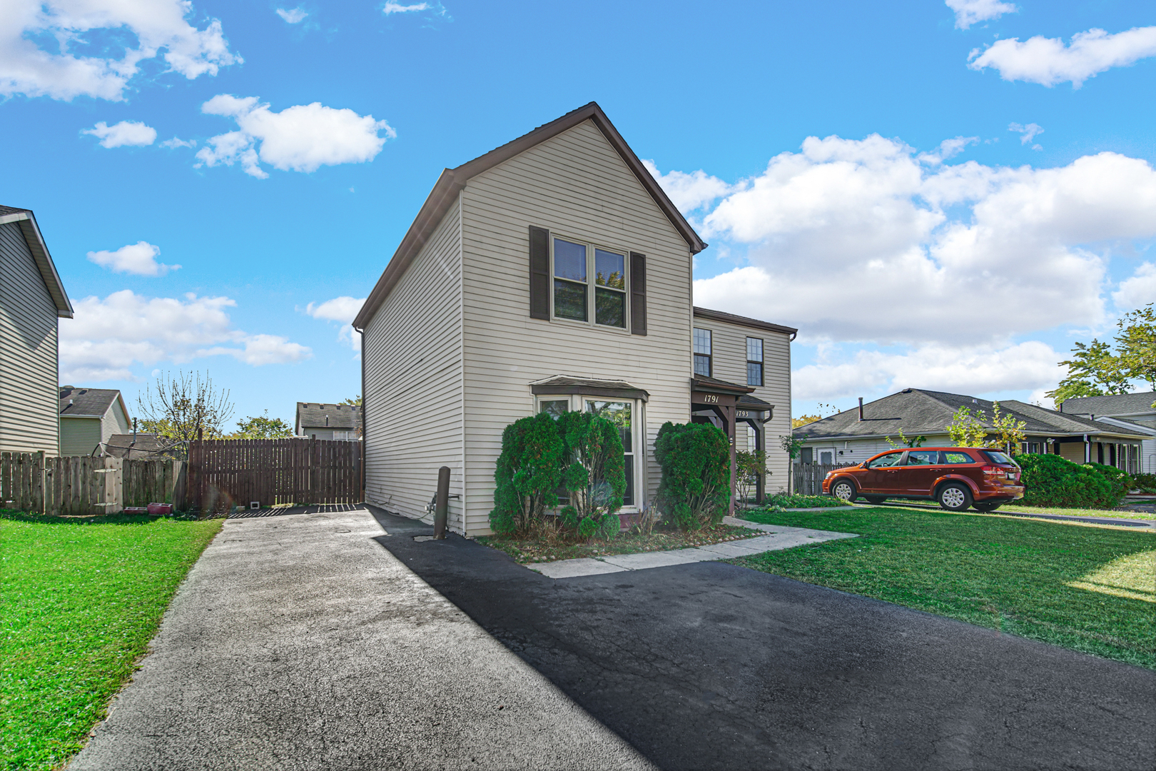 1791 McCormick Lane, Hanover Park, IL 60133