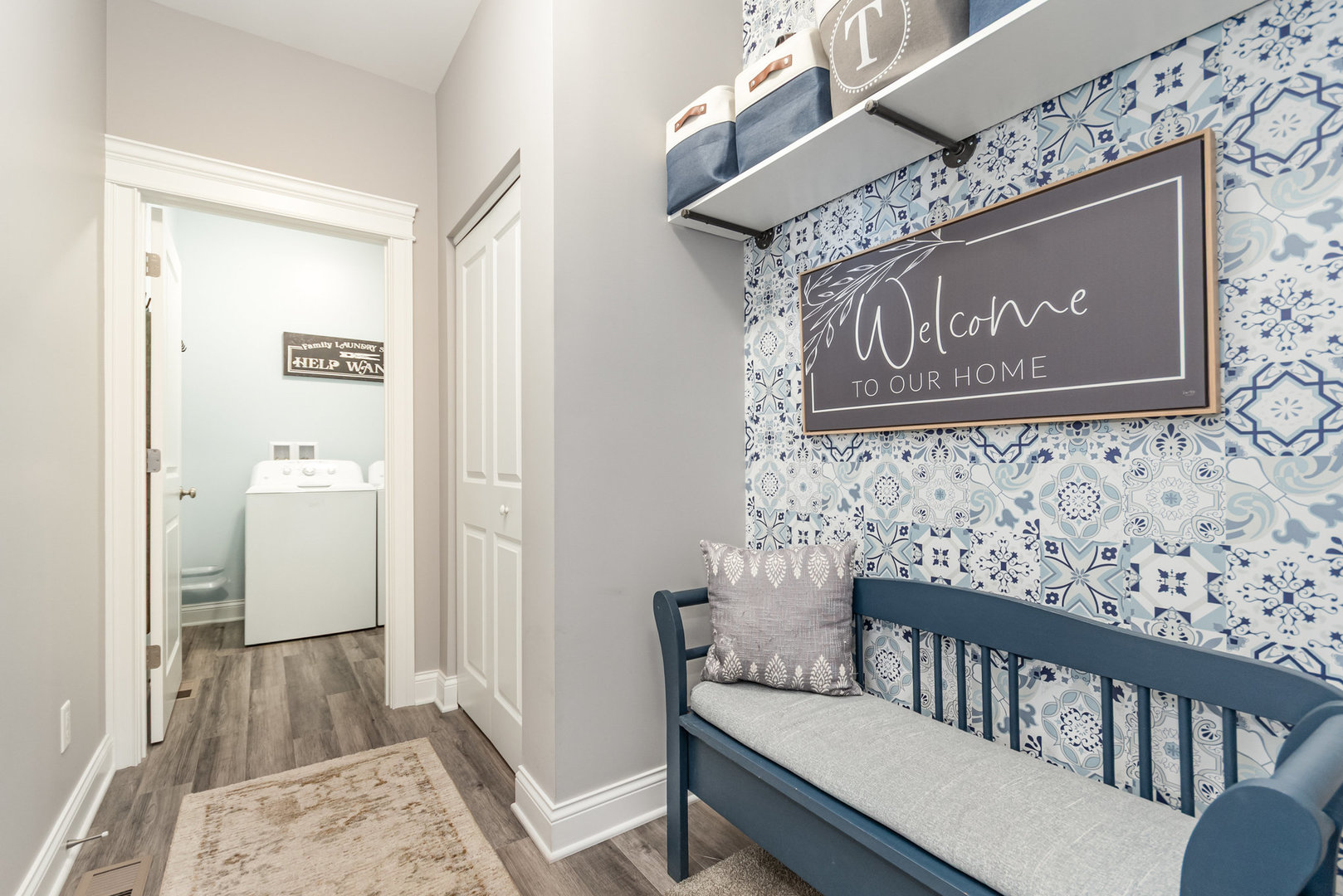 531 W Meadowdale Circle, Hampshire, IL 60140