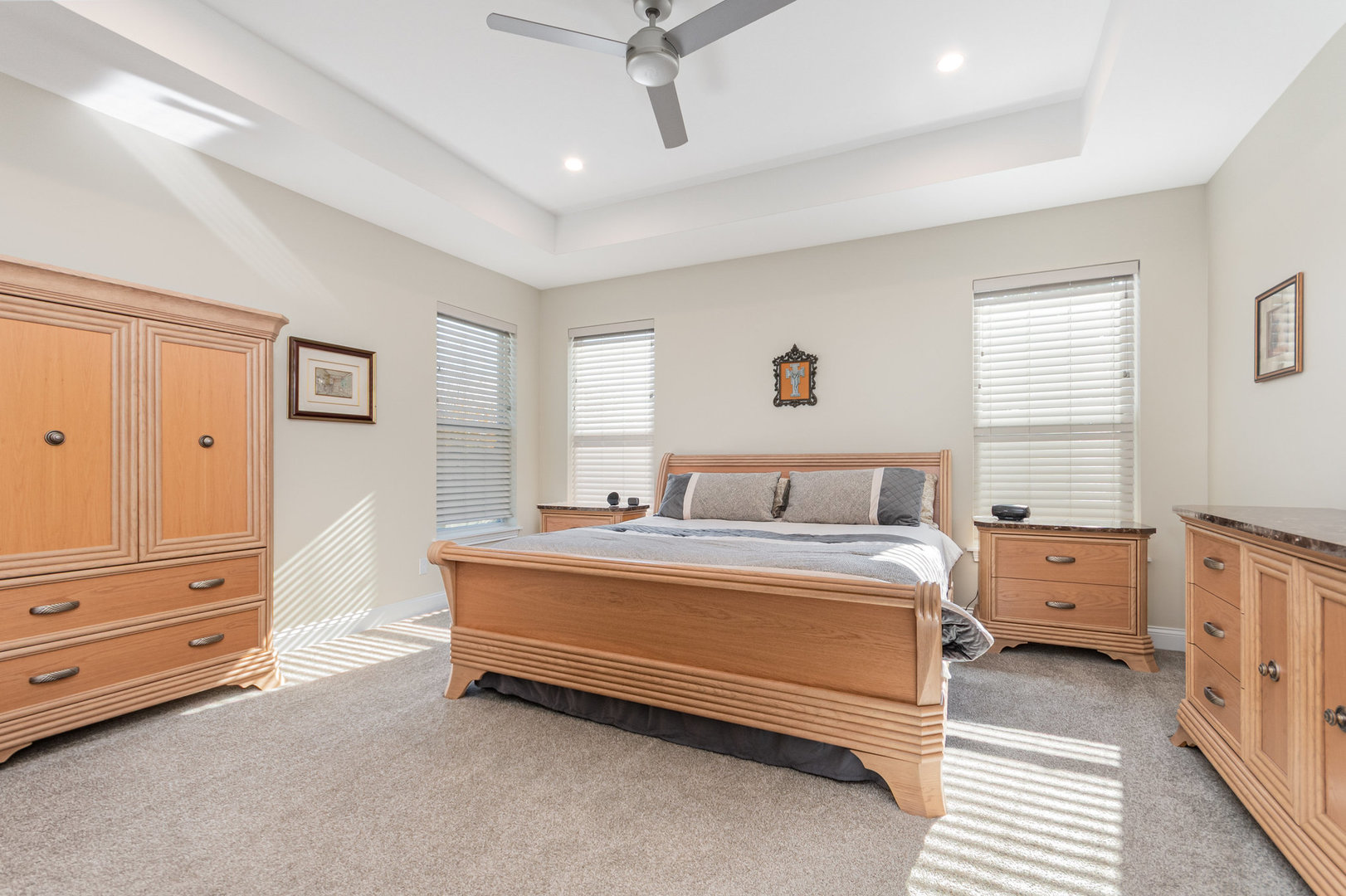 531 W Meadowdale Circle, Hampshire, IL 60140