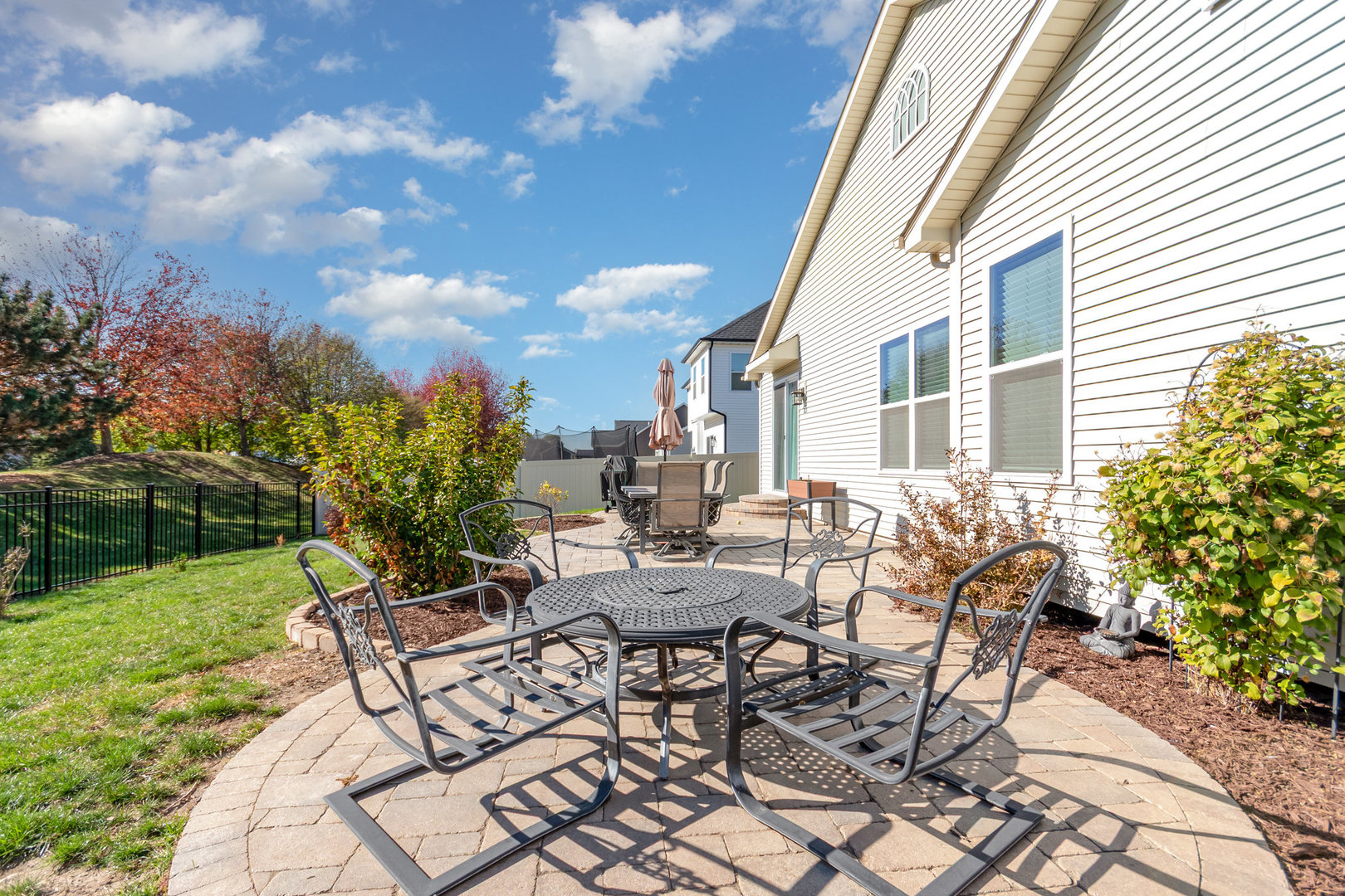 531 W Meadowdale Circle, Hampshire, IL 60140