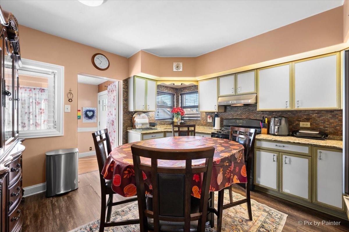 3118 N 76th Court, Elmwood Park, IL 60707