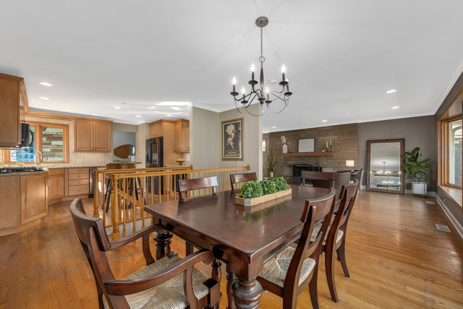 5305 Howard Avenue, Western Springs, IL 60558