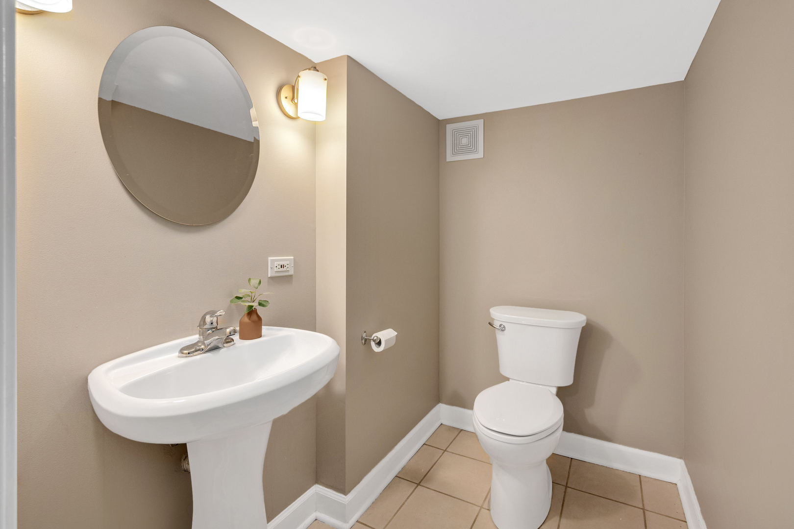 5305 Howard Avenue, Western Springs, IL 60558