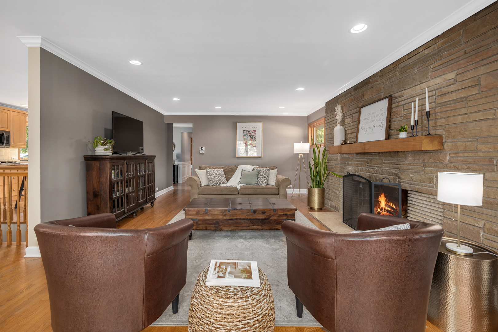 5305 Howard Avenue, Western Springs, IL 60558