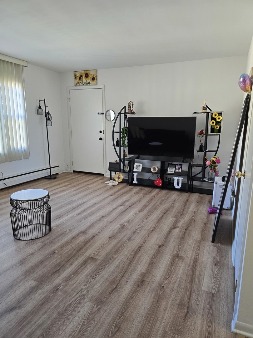 1543 Harlem Avenue #3W, Forest Park, IL 60130