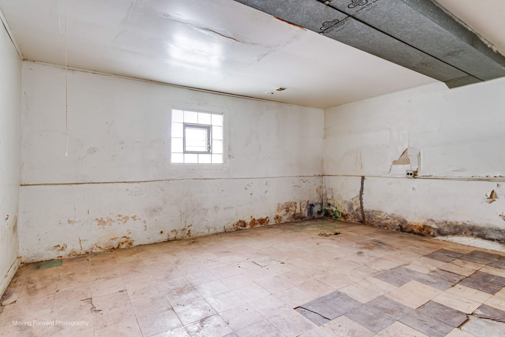 643 S 19th Avenue, Maywood, IL 60153